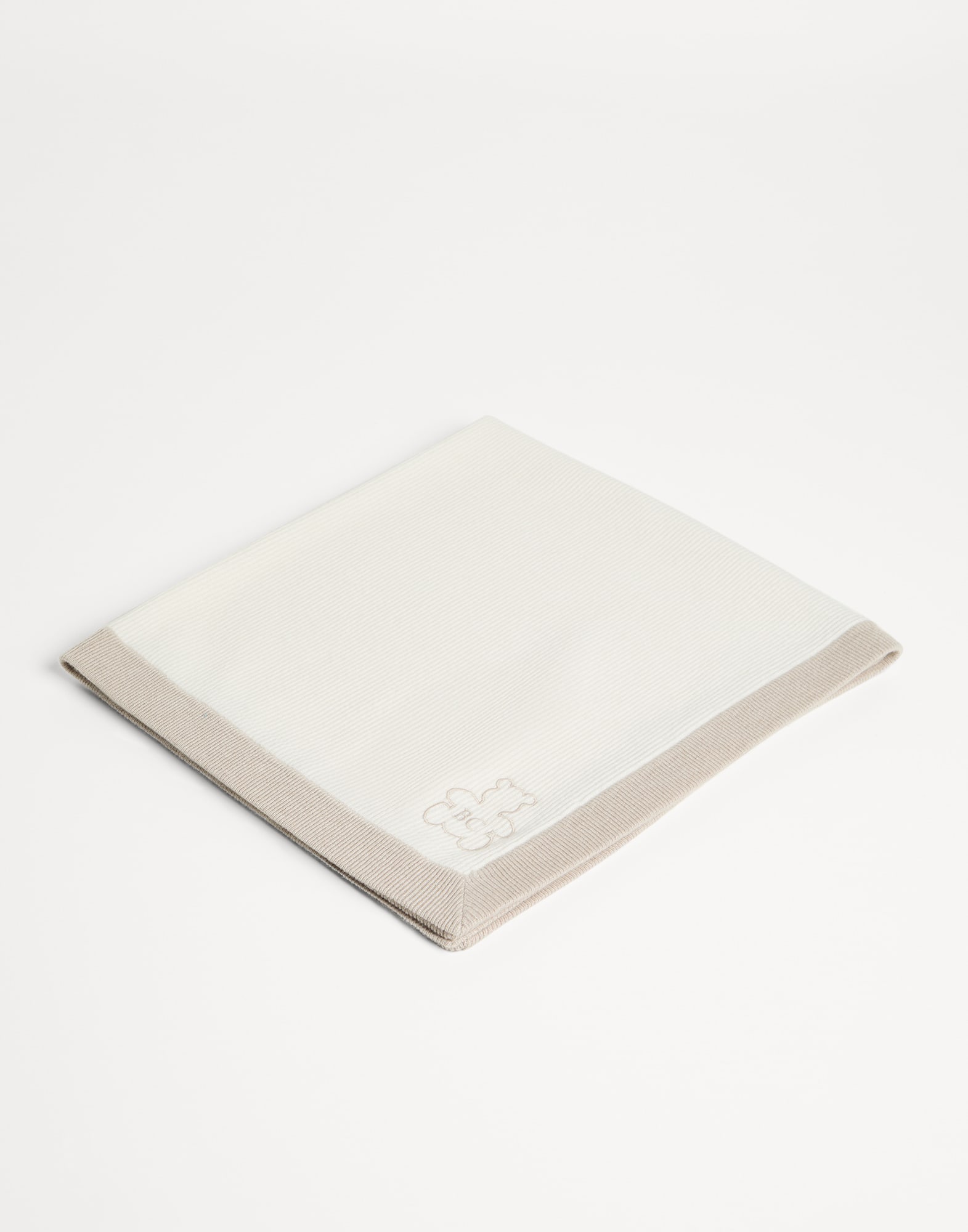 Одеяла - Вид спереди - Посмотреть во весь экран