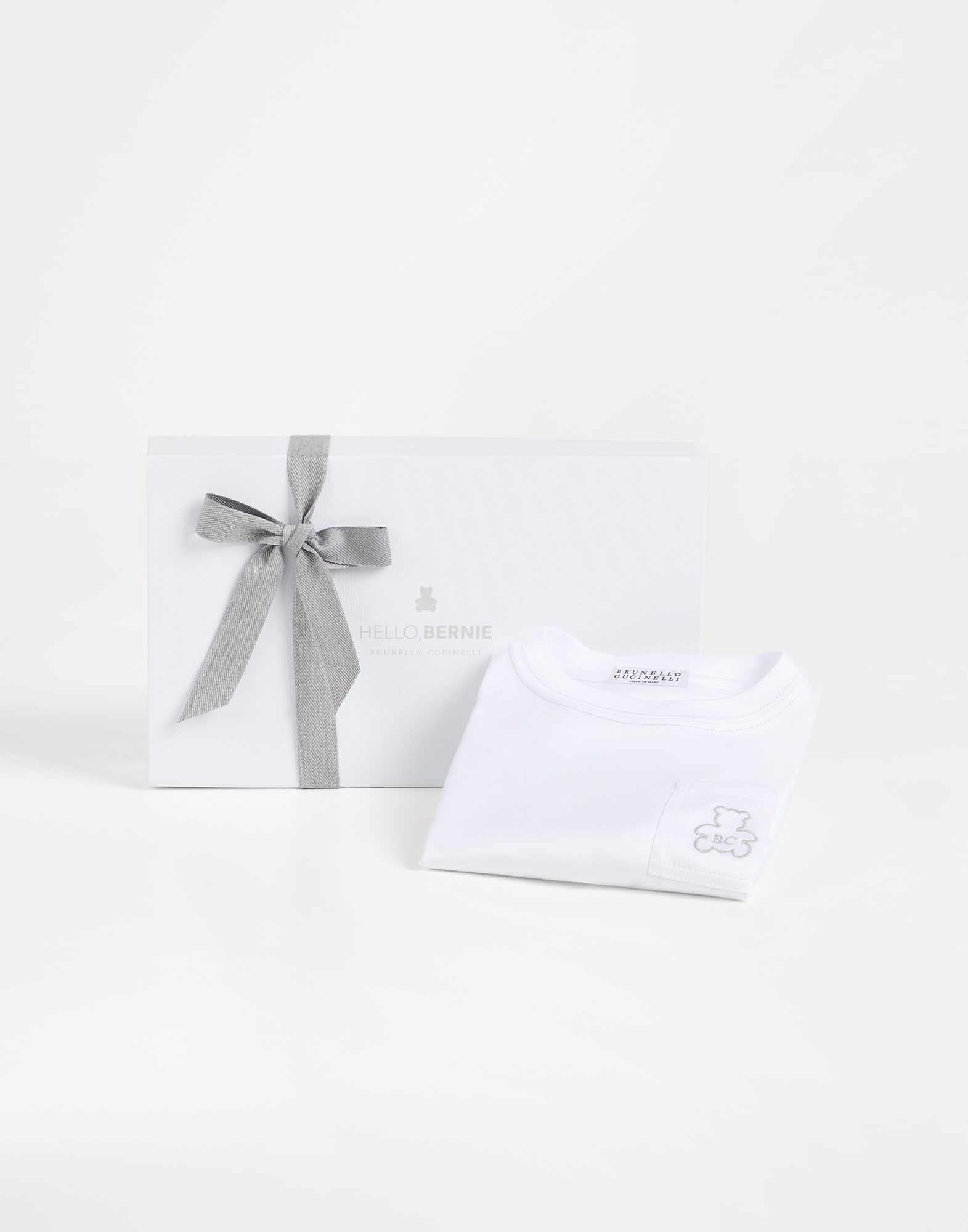 Topwear - Full look - View Full Screen