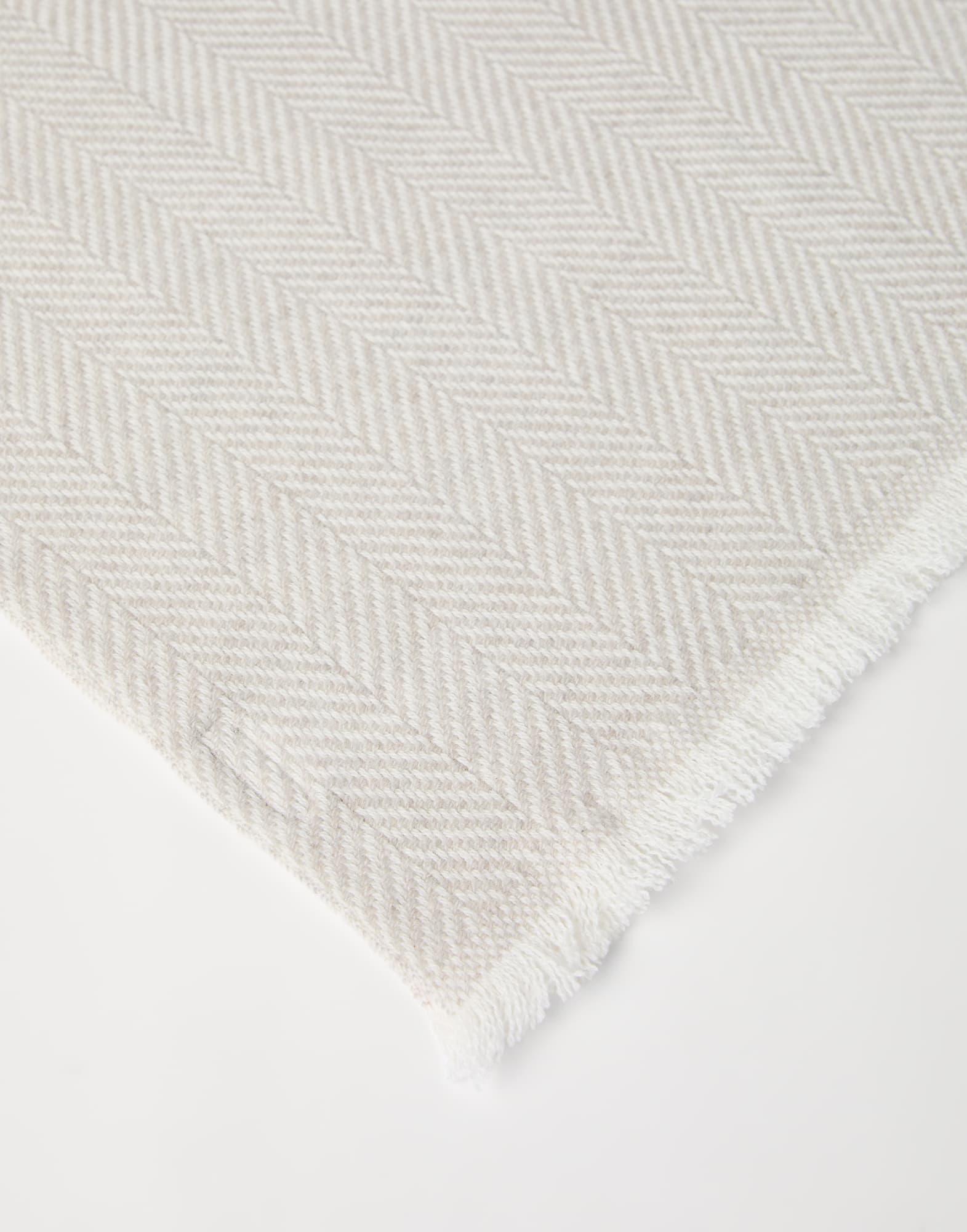 Solid Color - Back view - View Full Screen