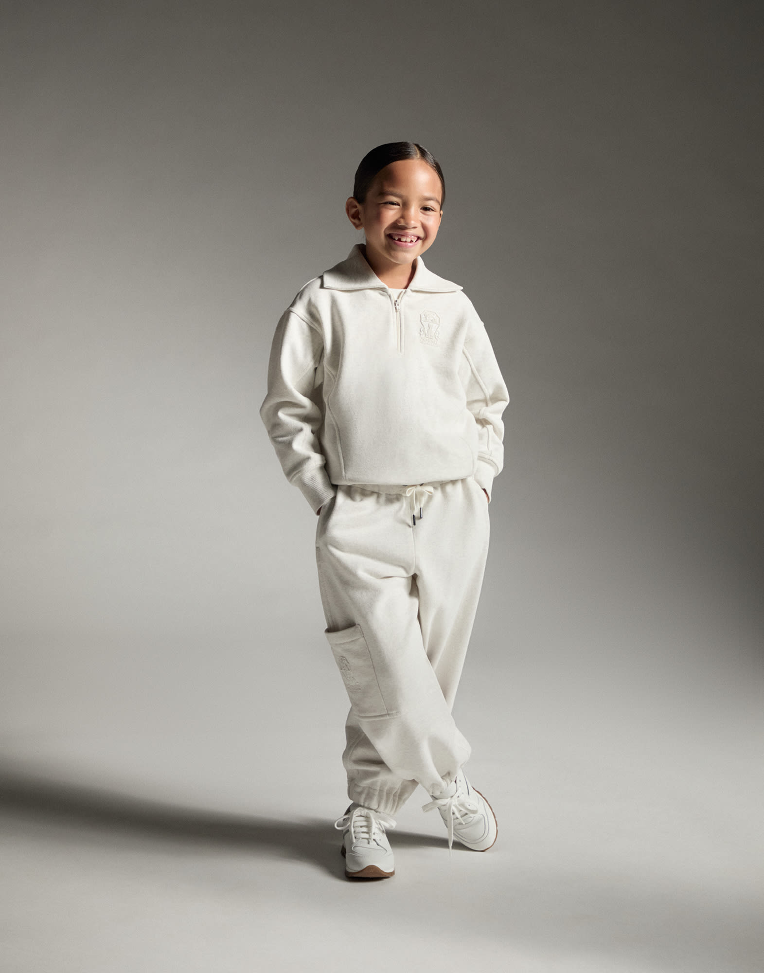 252FOUTFITTRAVEL8 image number 0