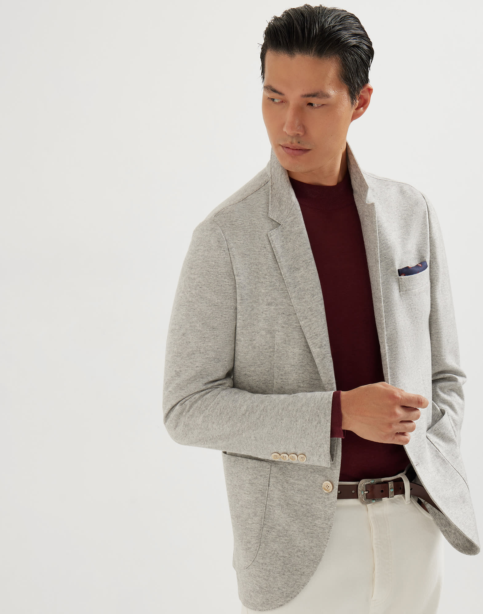 单排扣夹克 - 小编视角 - 正面观看 - 全屏观看