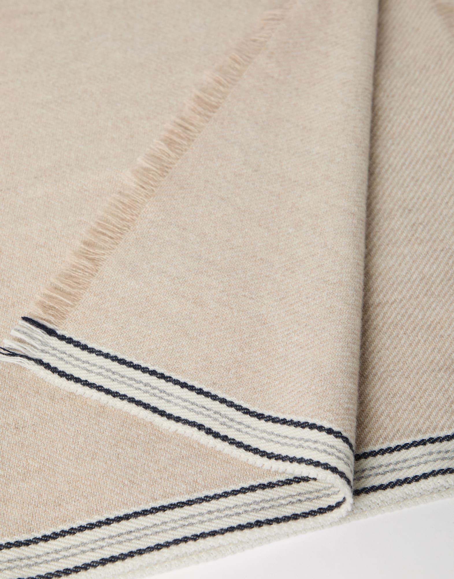 С узором - Детальный вид - Посмотреть во весь экран