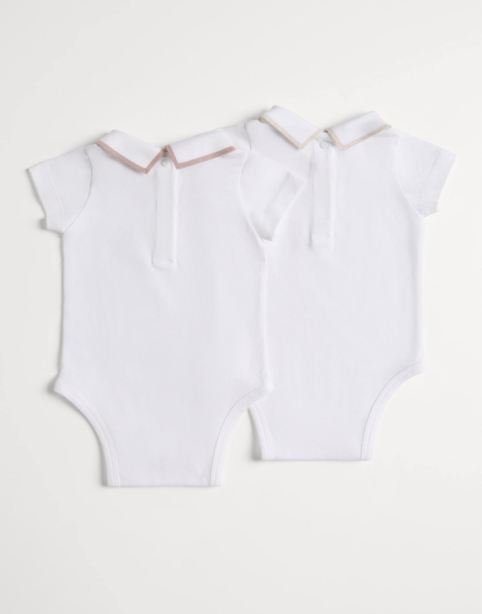 哈衣 - 背面视角 - 正面观看 - 全屏观看