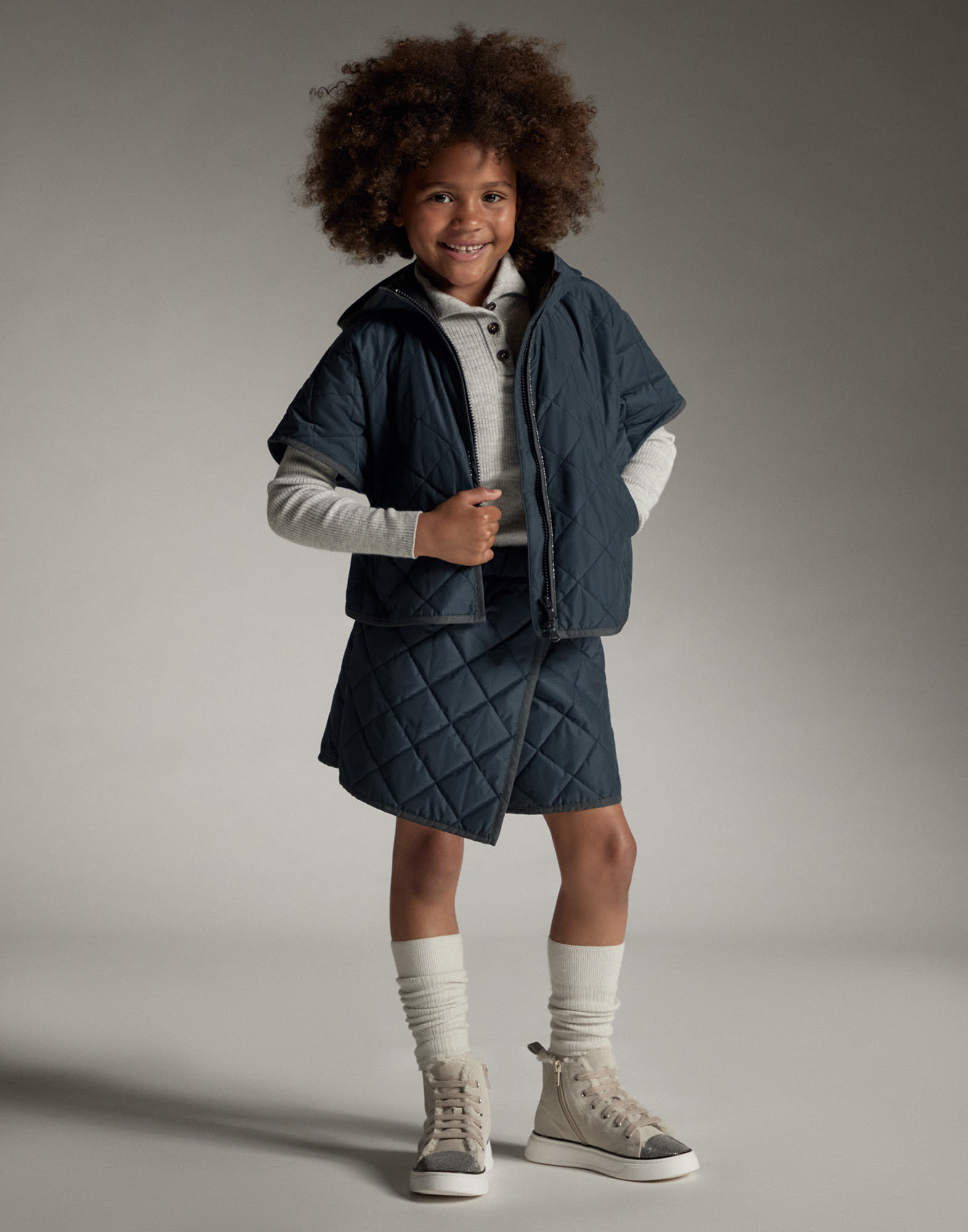 252FOUTFITTWINWEAR5 image number 0