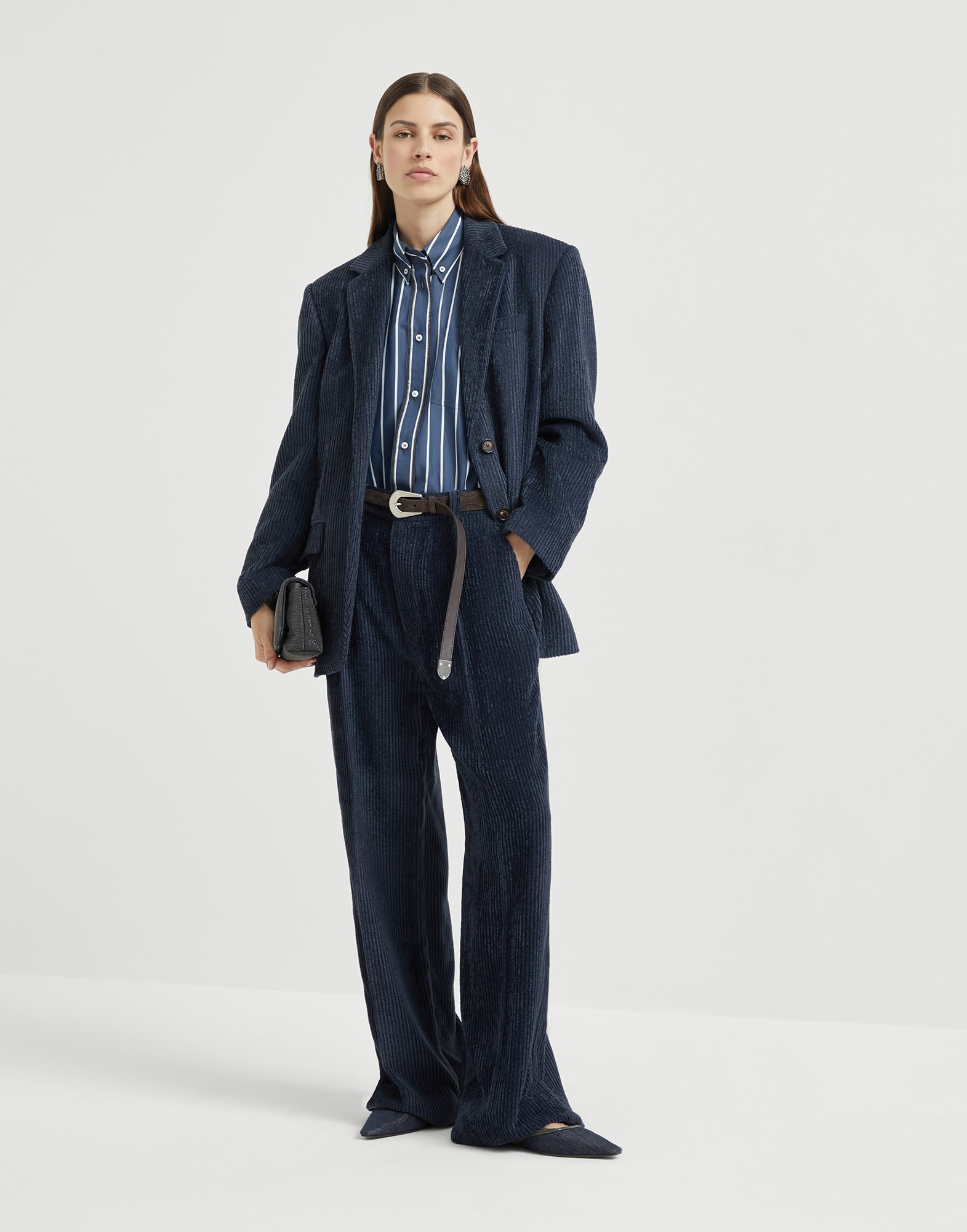 252WOUTFITTWINWEAR13 image number 0