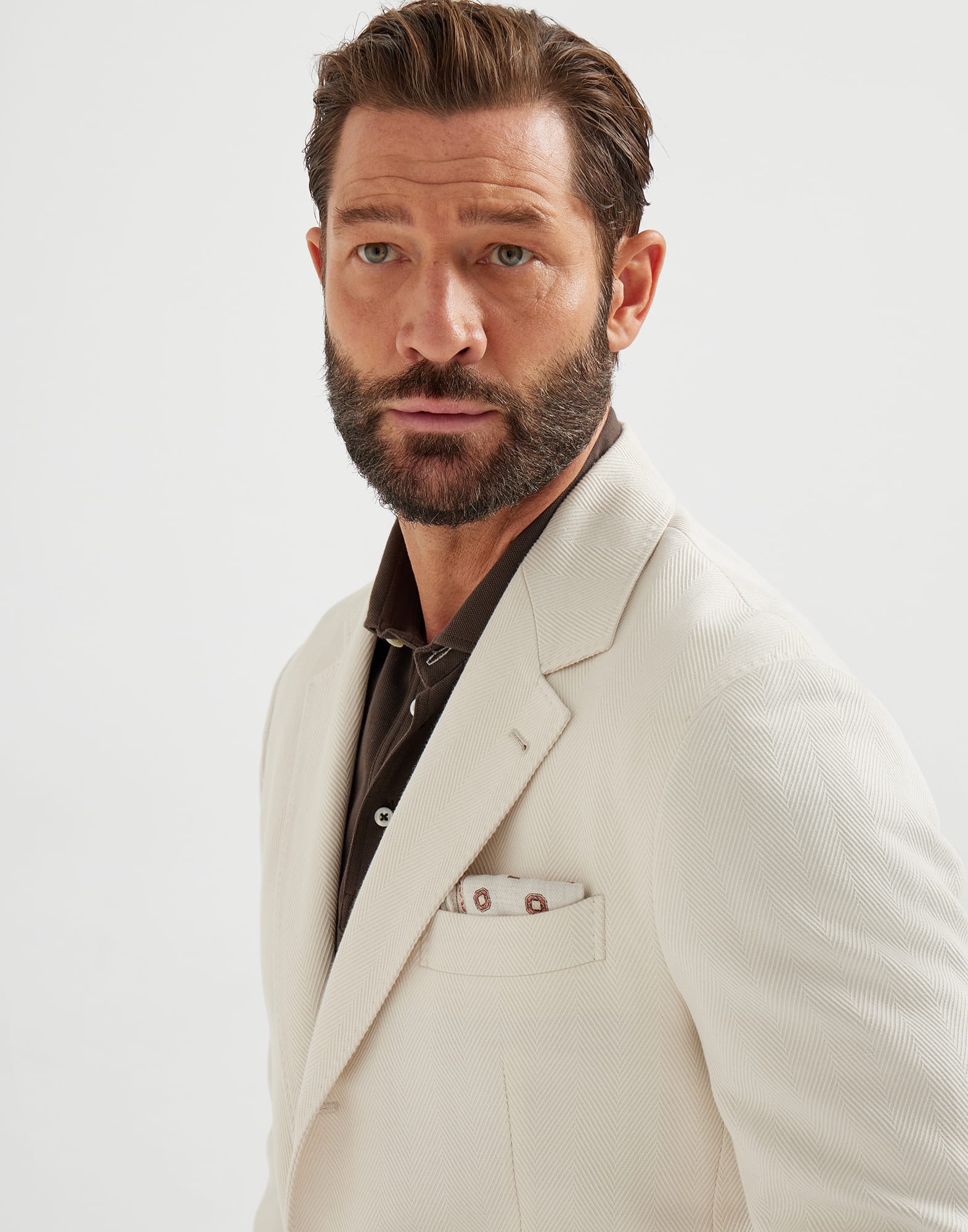 Pocket Square - Editorial view - View Full Screen