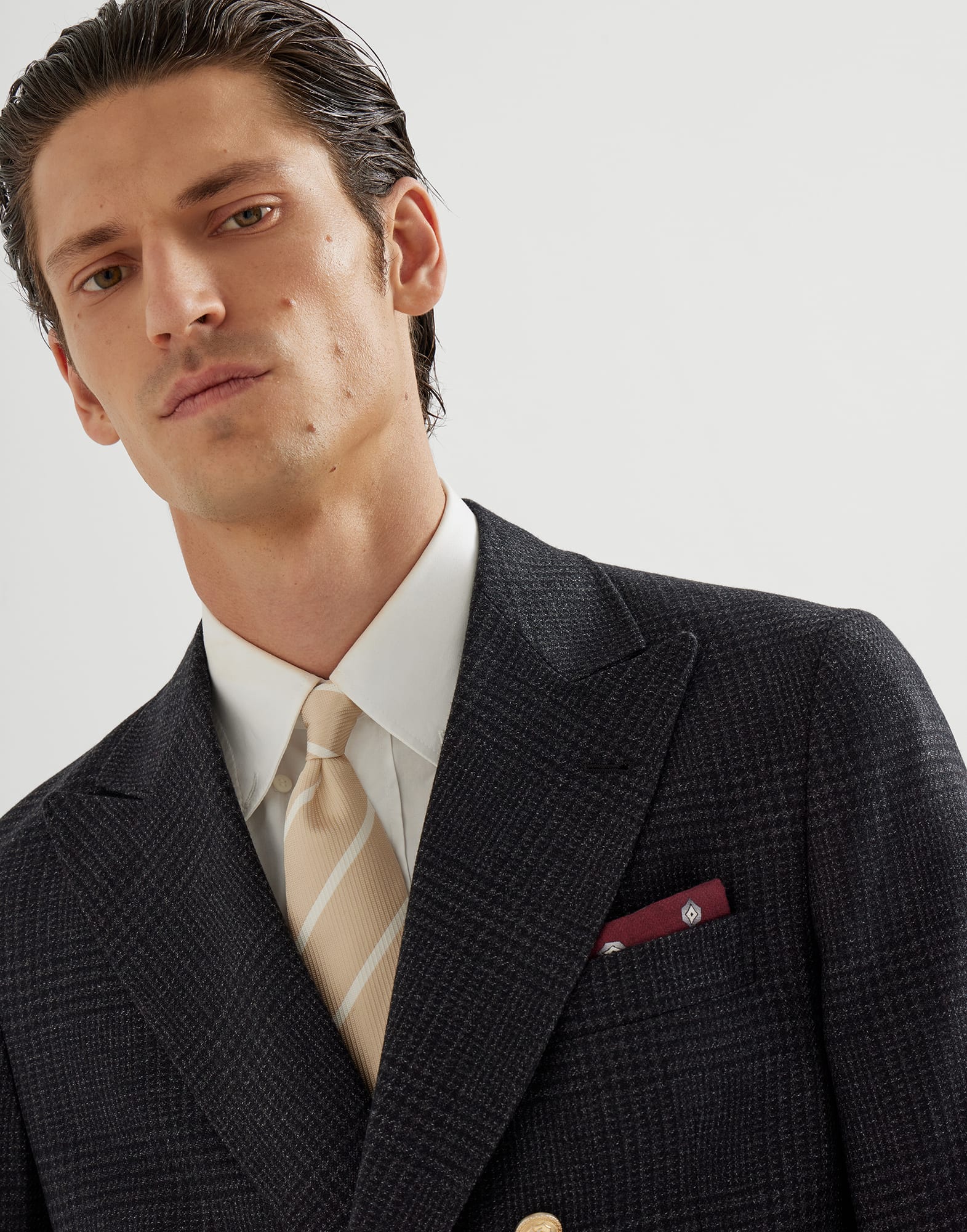 Tie - Editorial view - View Full Screen