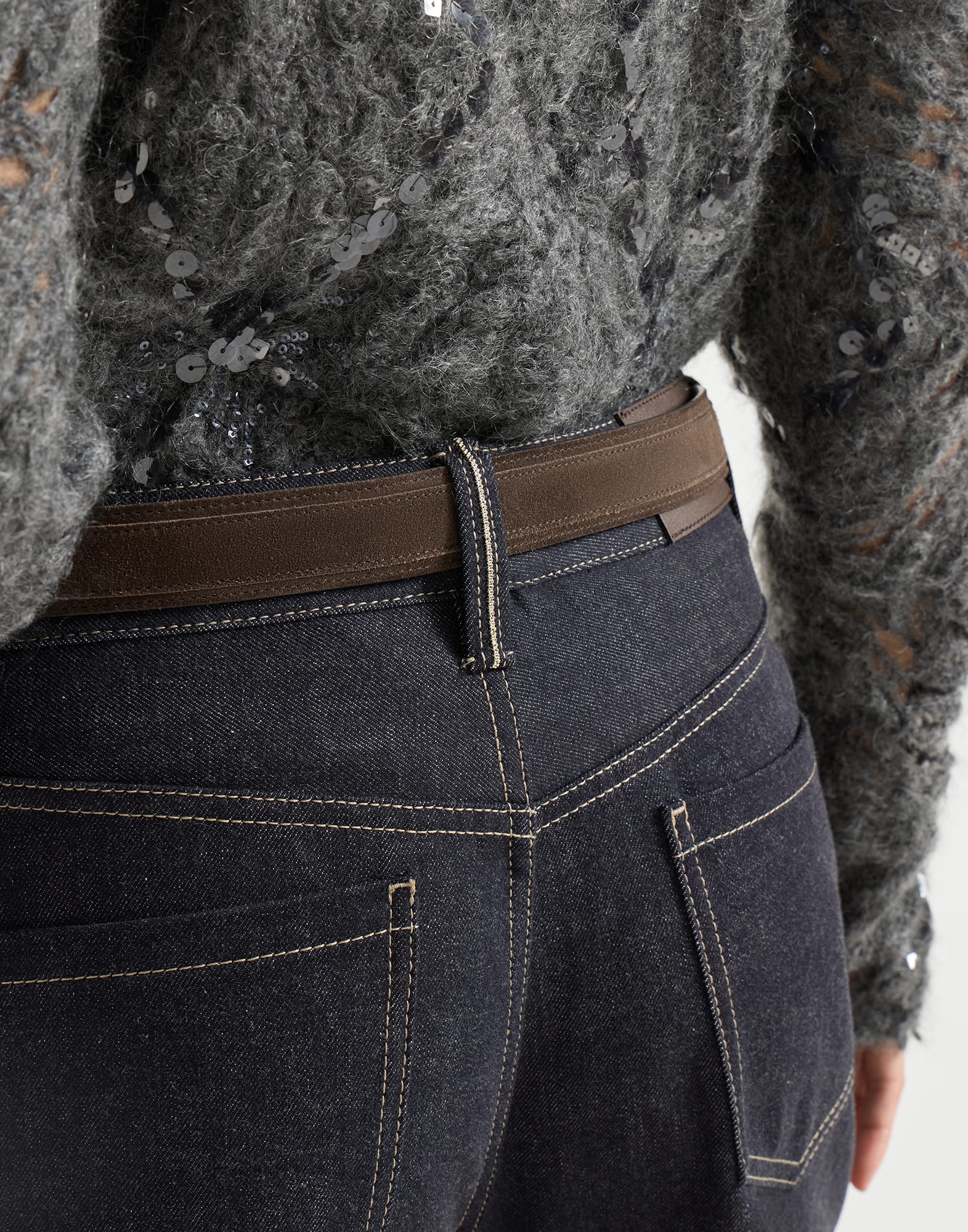 レギュラー - ディテール - 全画面表示