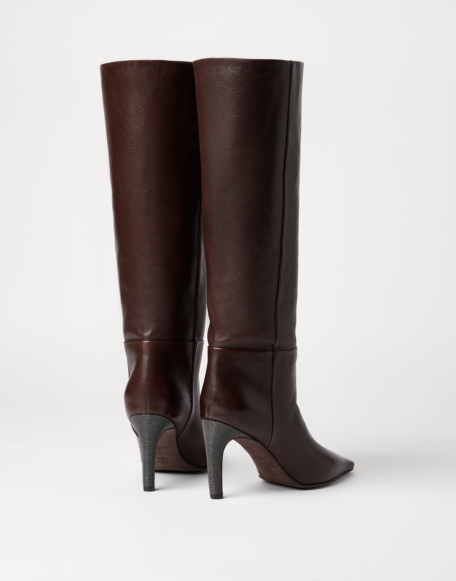 High - Back view - View Full Screen