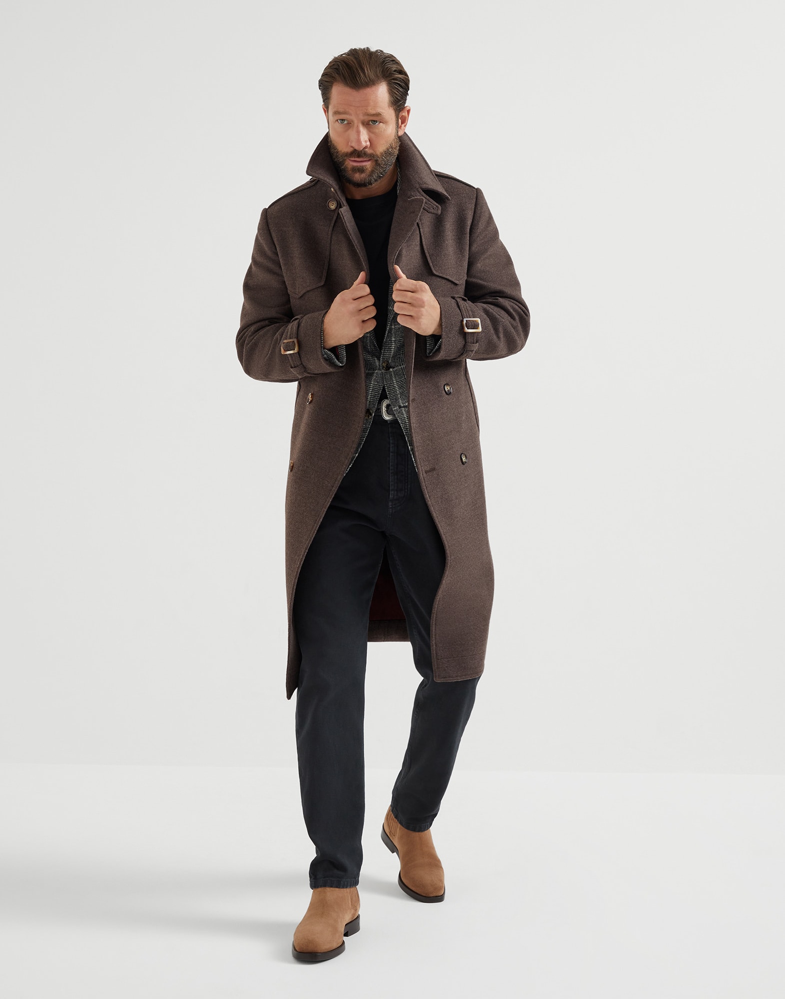 252MOUTFITCS161 image number 0