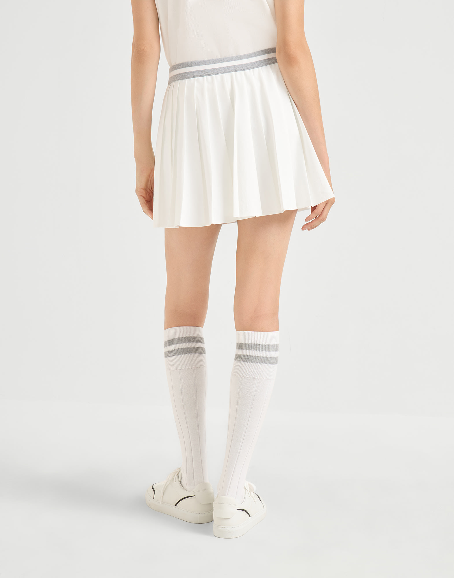 迷你裙 - 背面视角 - 正面观看 - 全屏观看