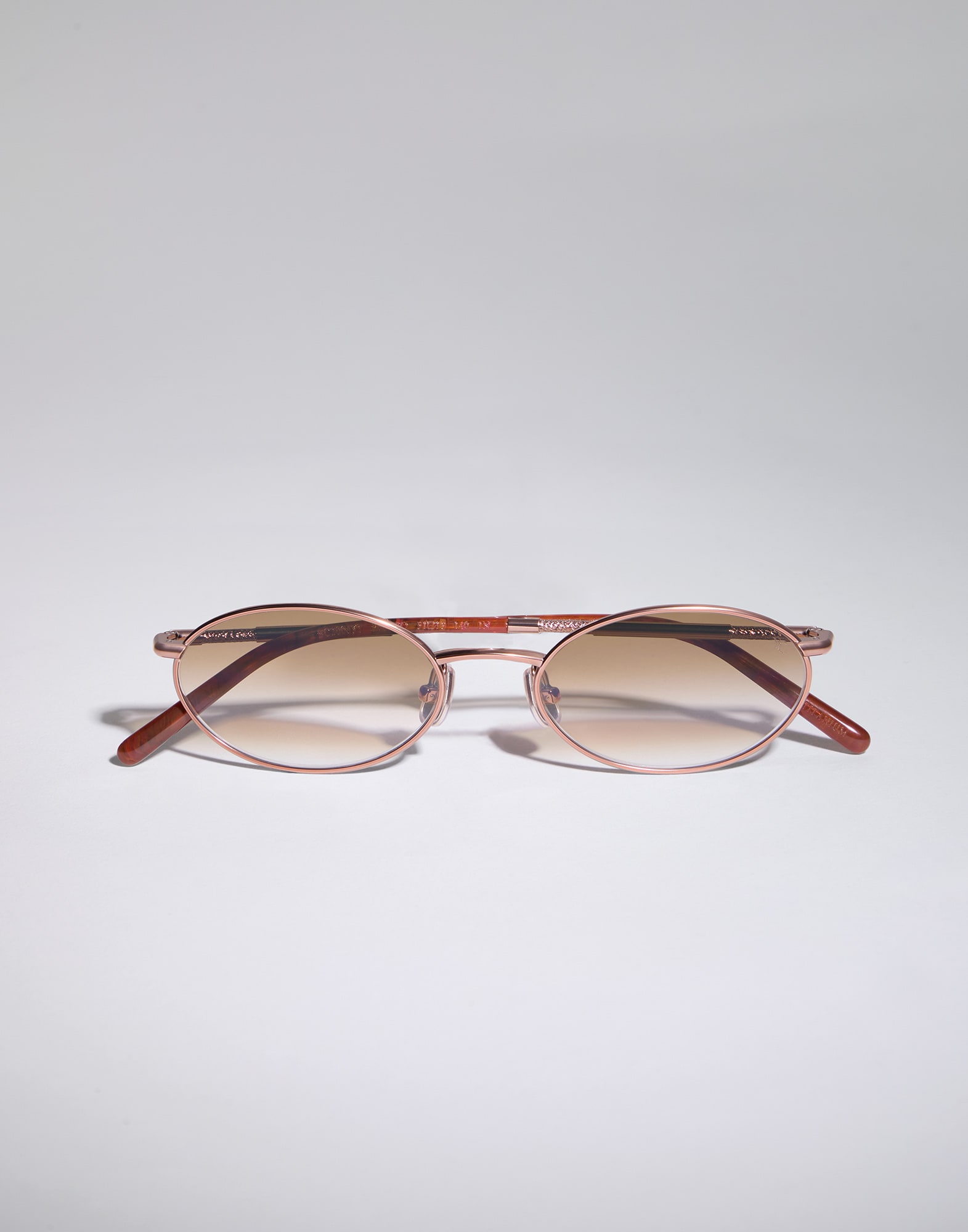 Titanium - Front view - View Full Screen