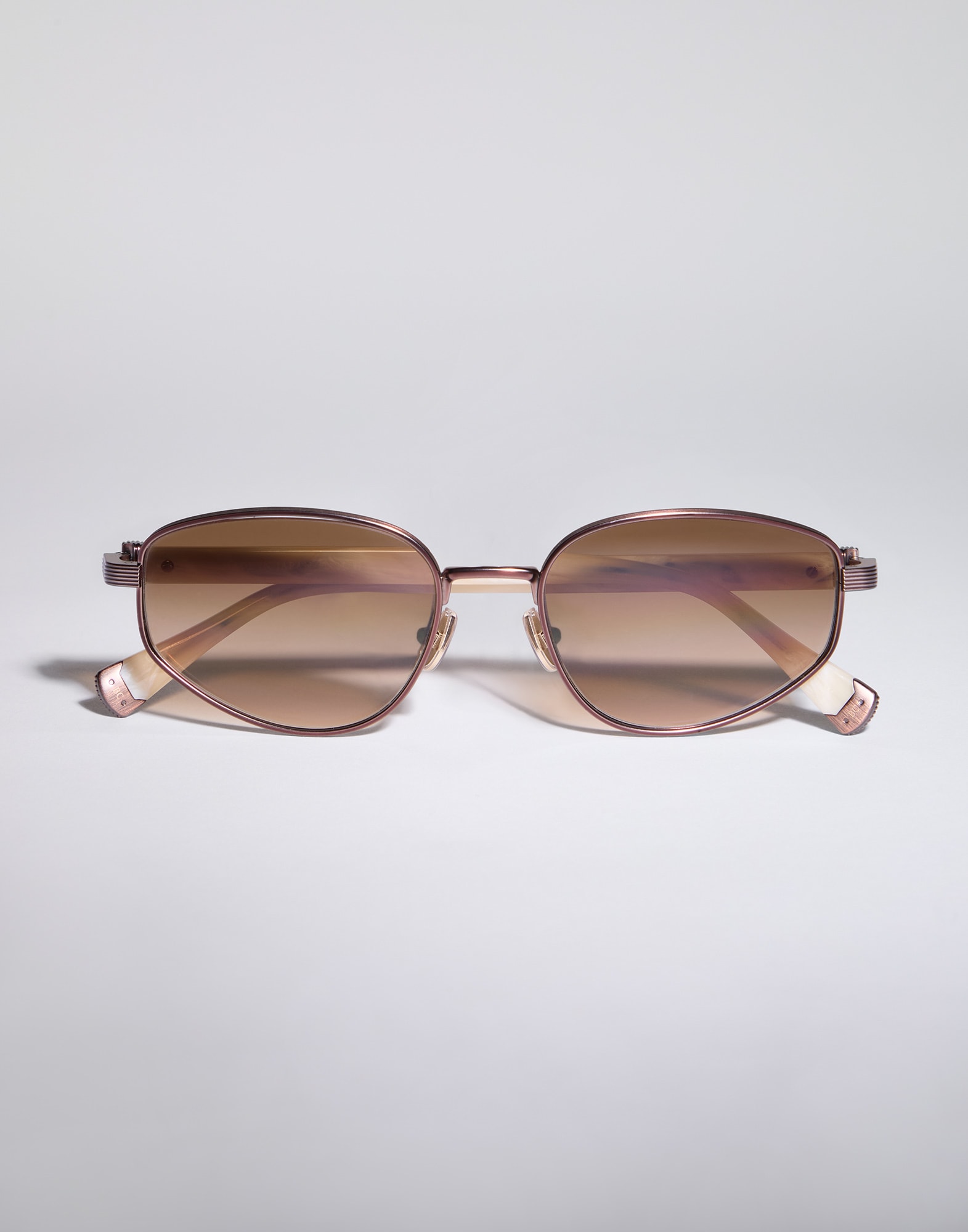 Titanium - Front view - View Full Screen