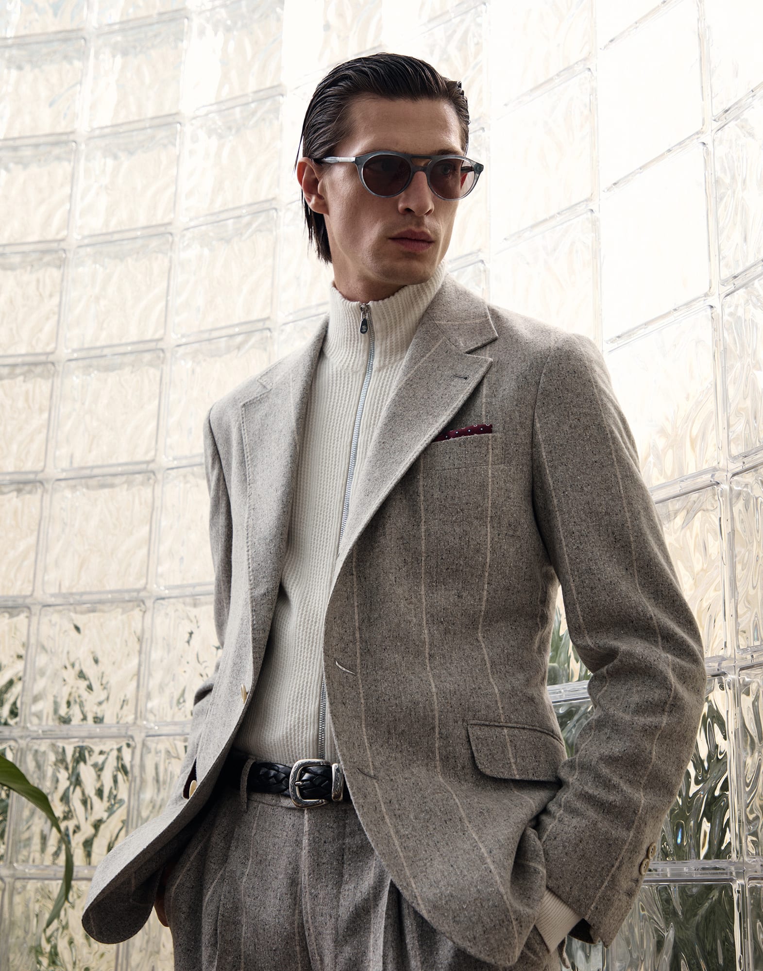 Acetate - Full look - View Full Screen