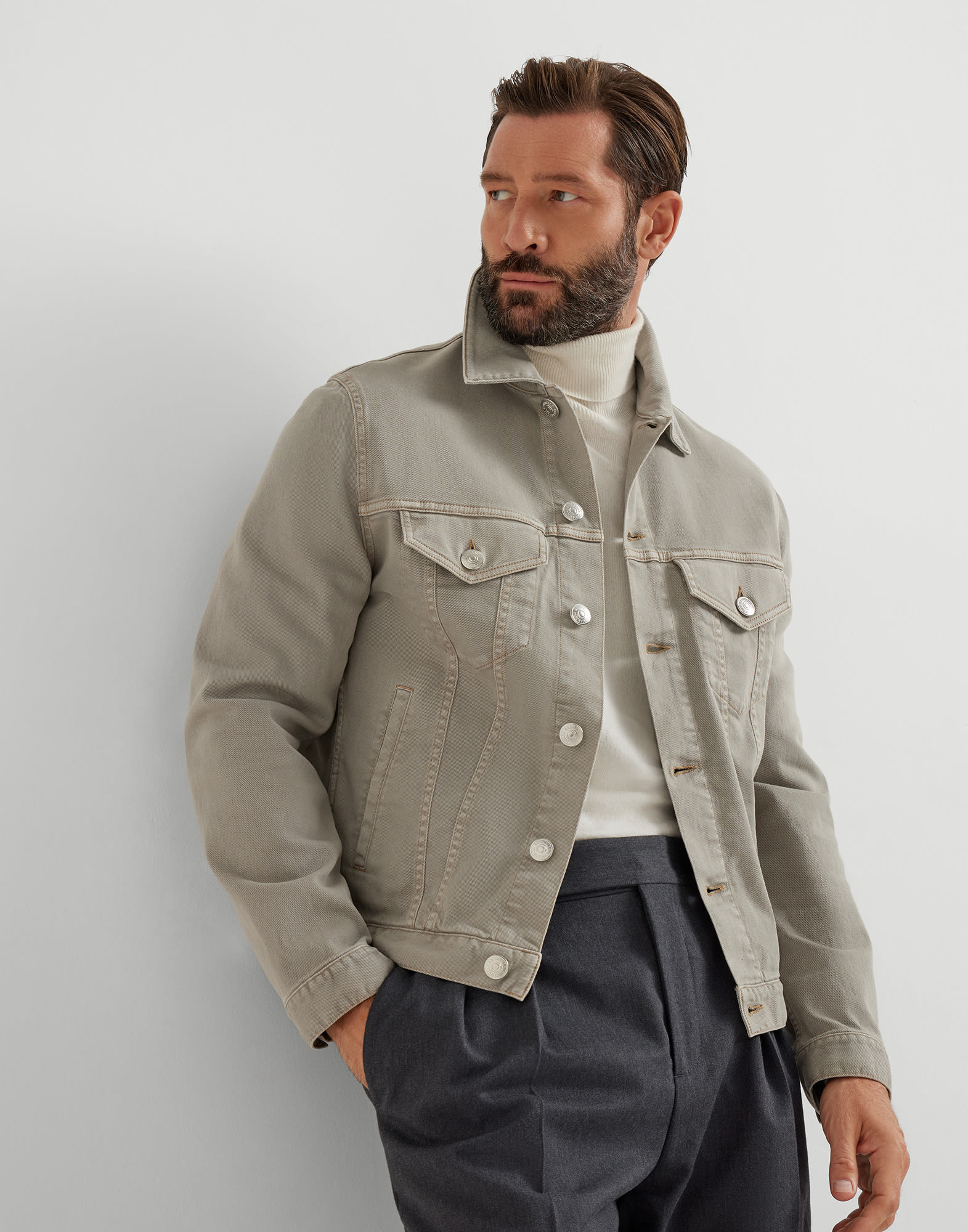 4ポケットジャケット - エディトリアル - 全画面表示