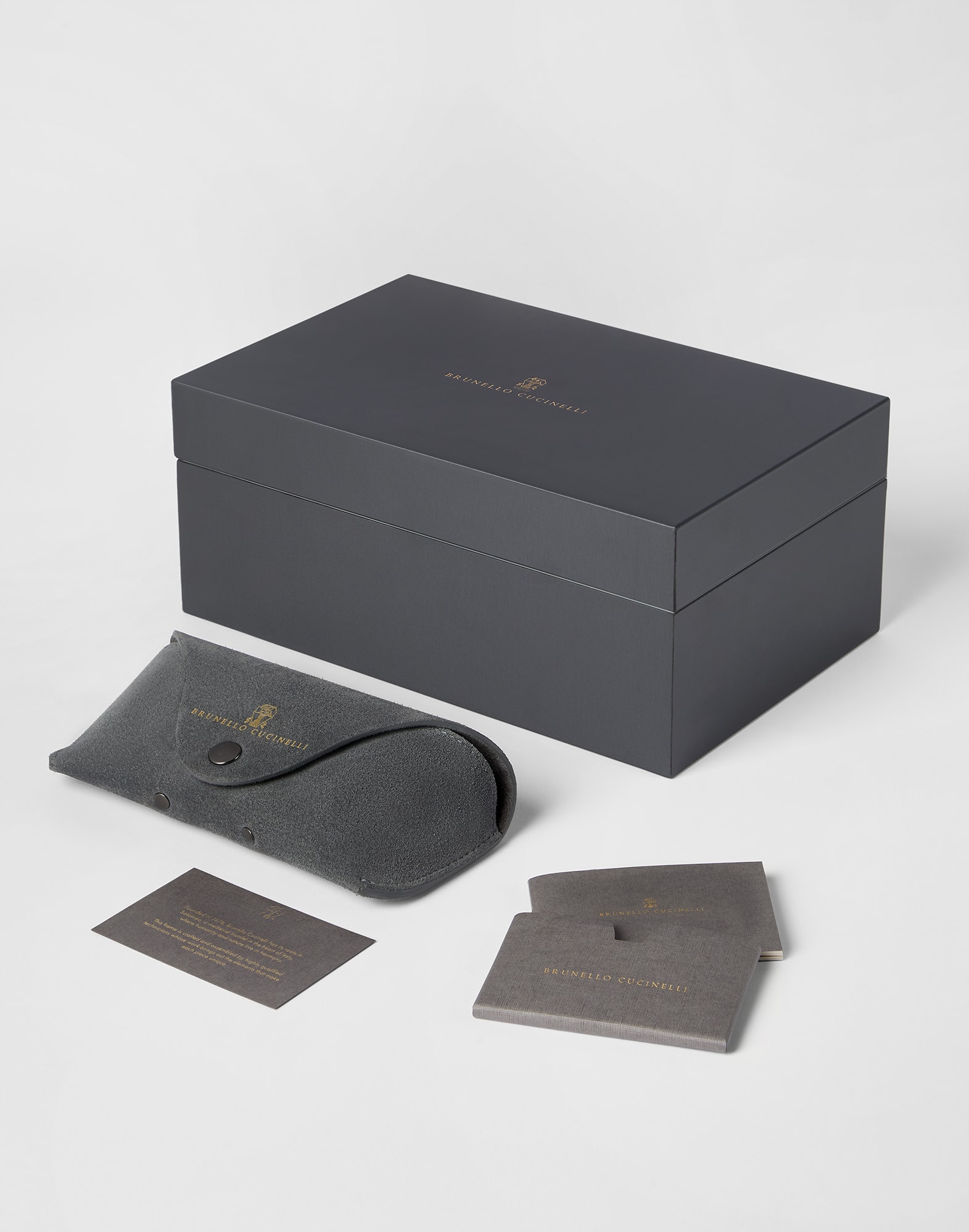 Solid Gold - accessibility.description.A - View Full Screen