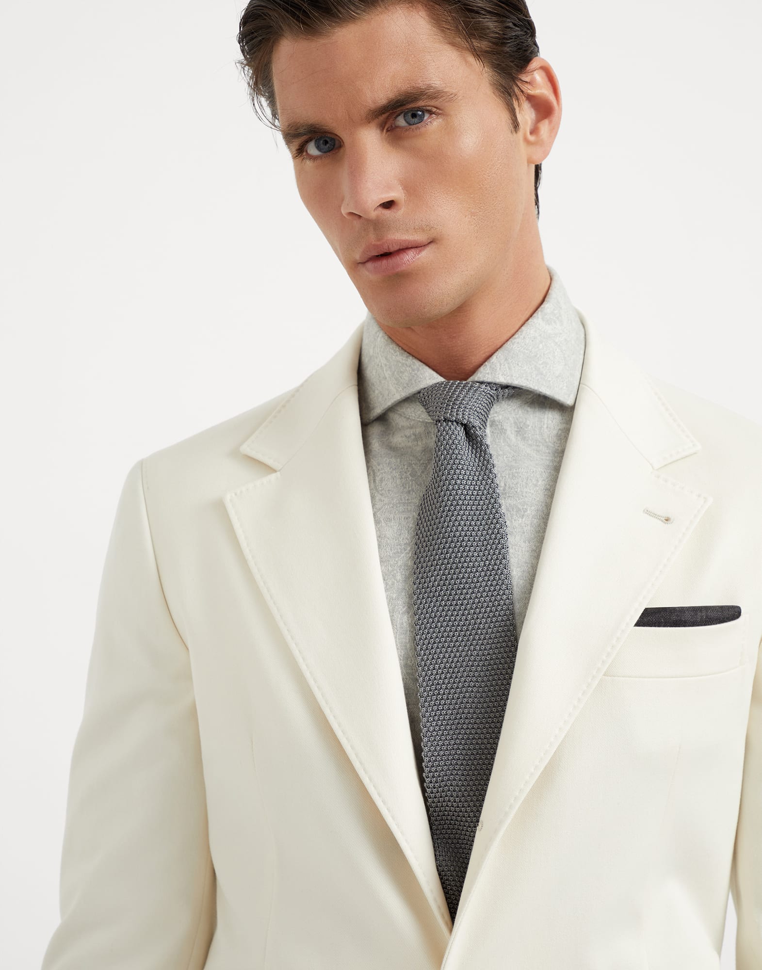 Tie - Editorial view - View Full Screen