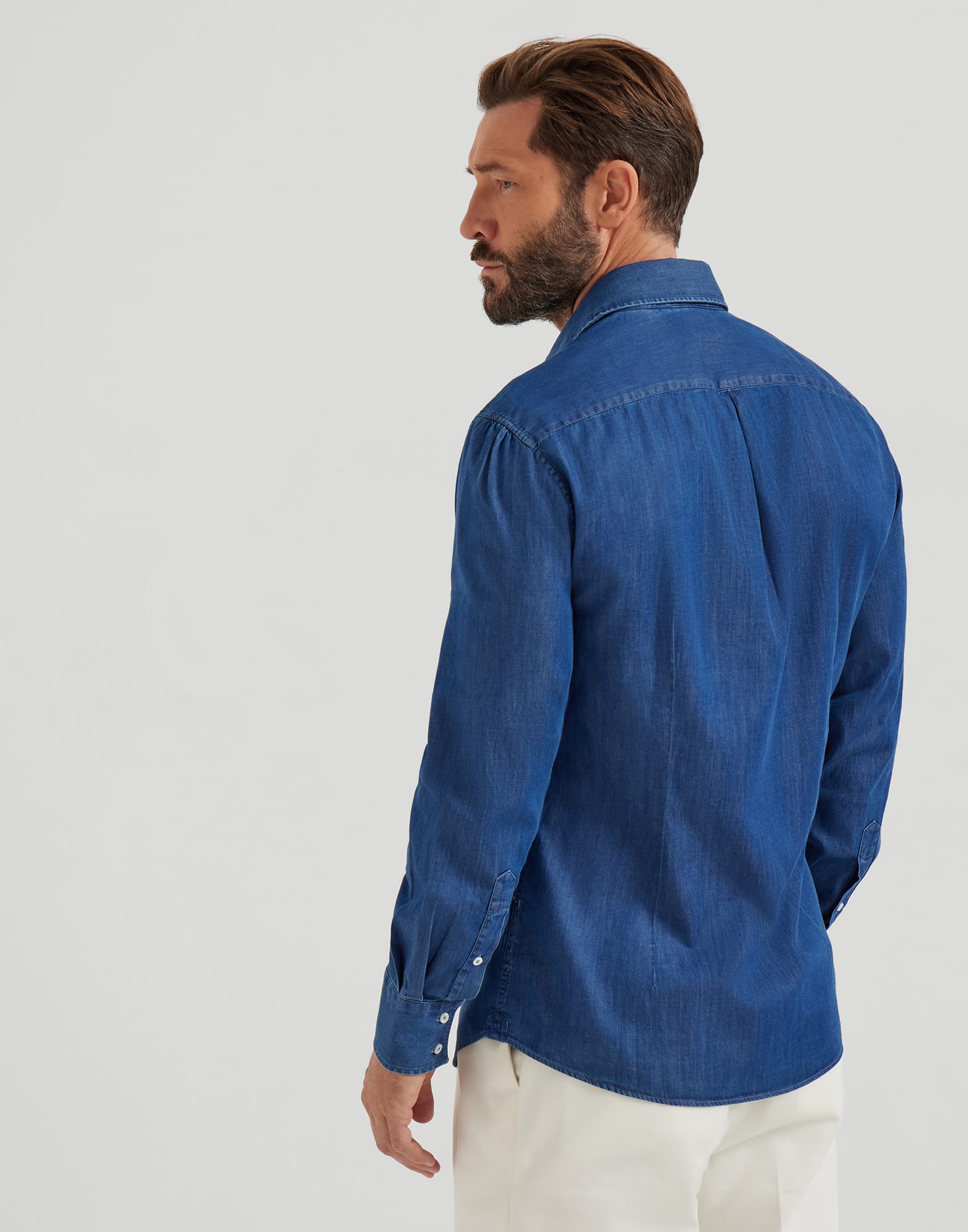 Slim - Back view - View Full Screen