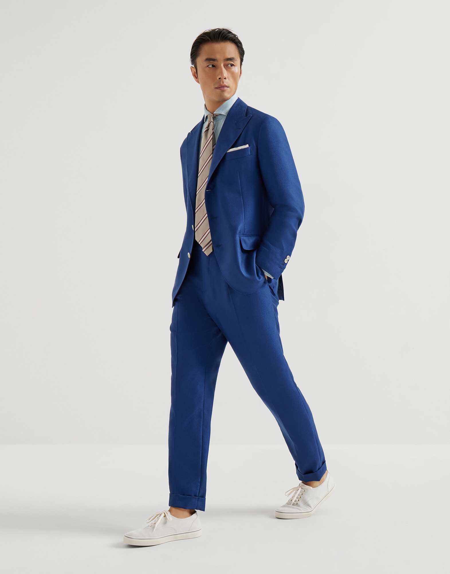 Sneakers - Vue tenue complète - Afficher en plein écran