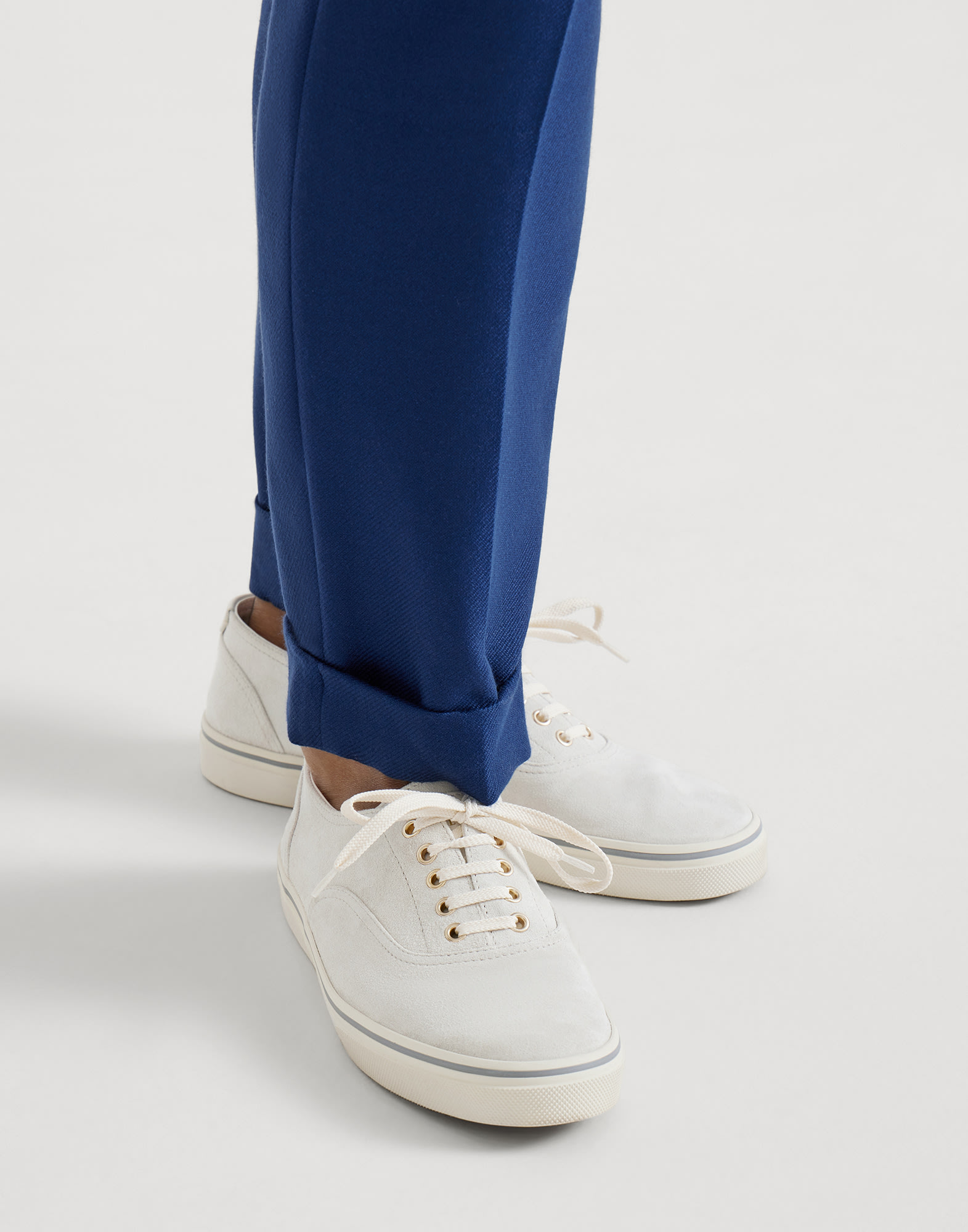 Sneakers - Vue éditoriale - Afficher en plein écran