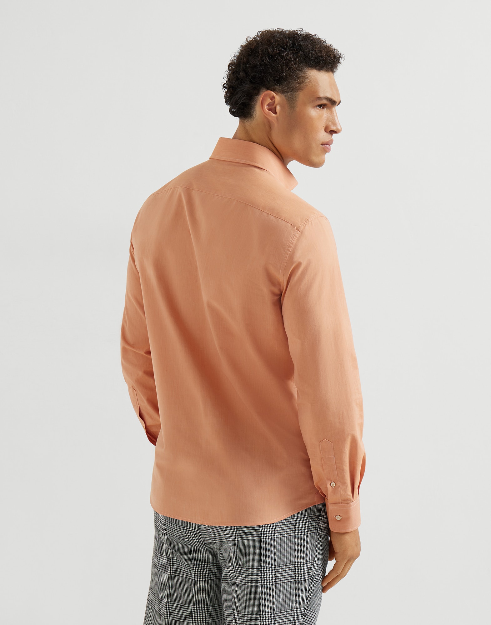 Easy - Back view - View Full Screen