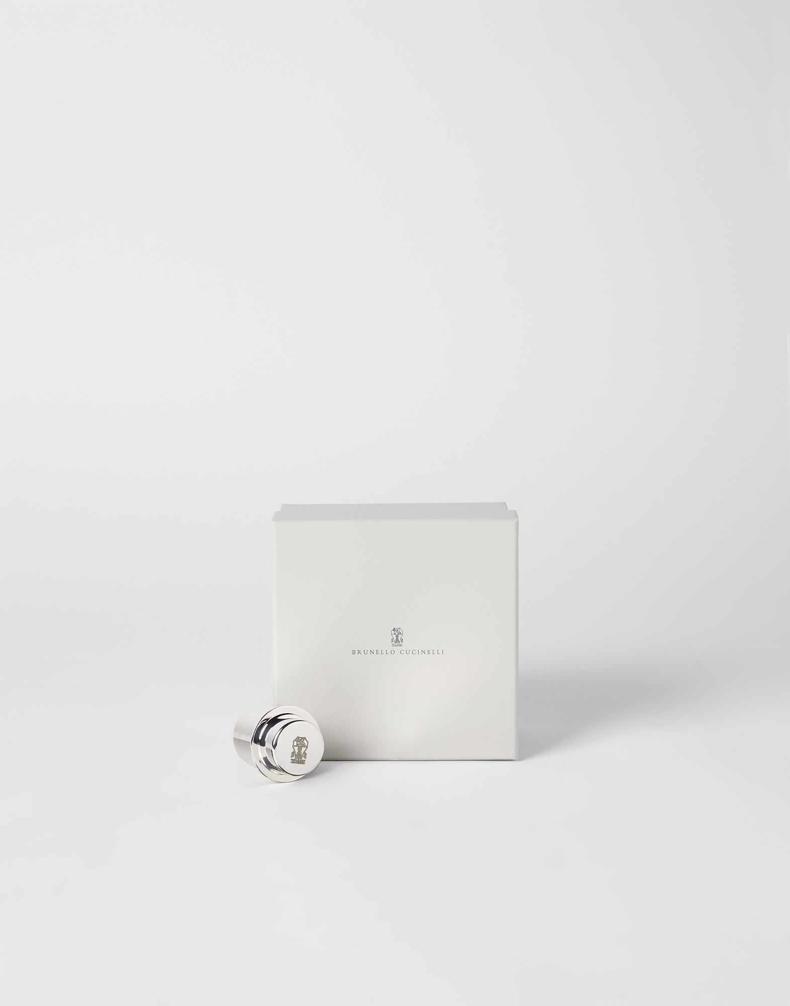 Table Accessories - Full look - View Full Screen