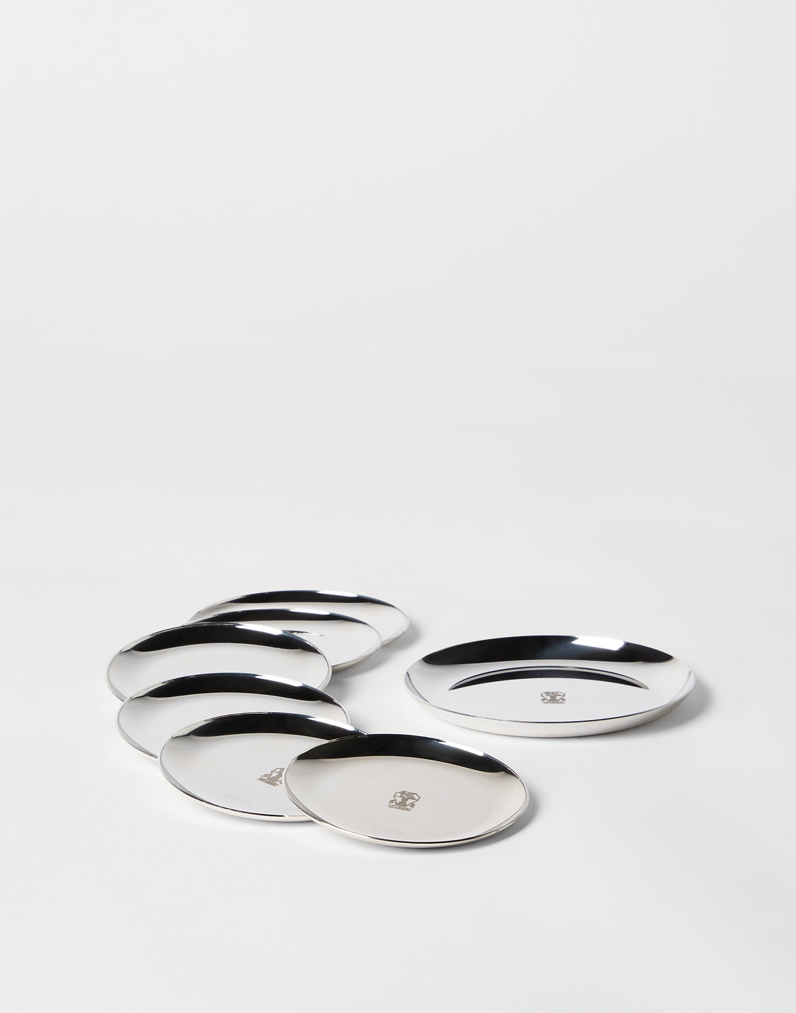 Table Accessories - Front view - View Full Screen