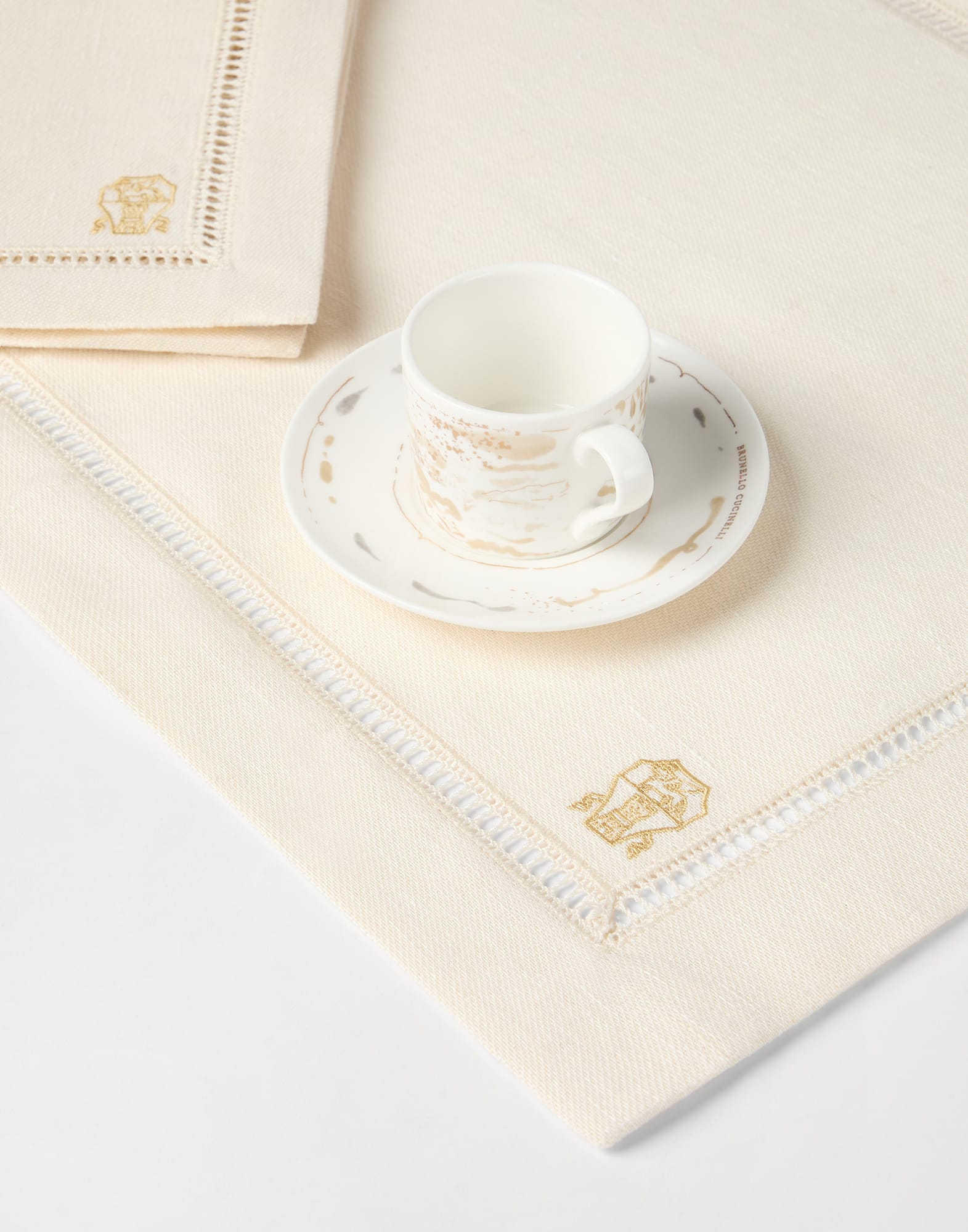 Place Mats - Back view - View Full Screen