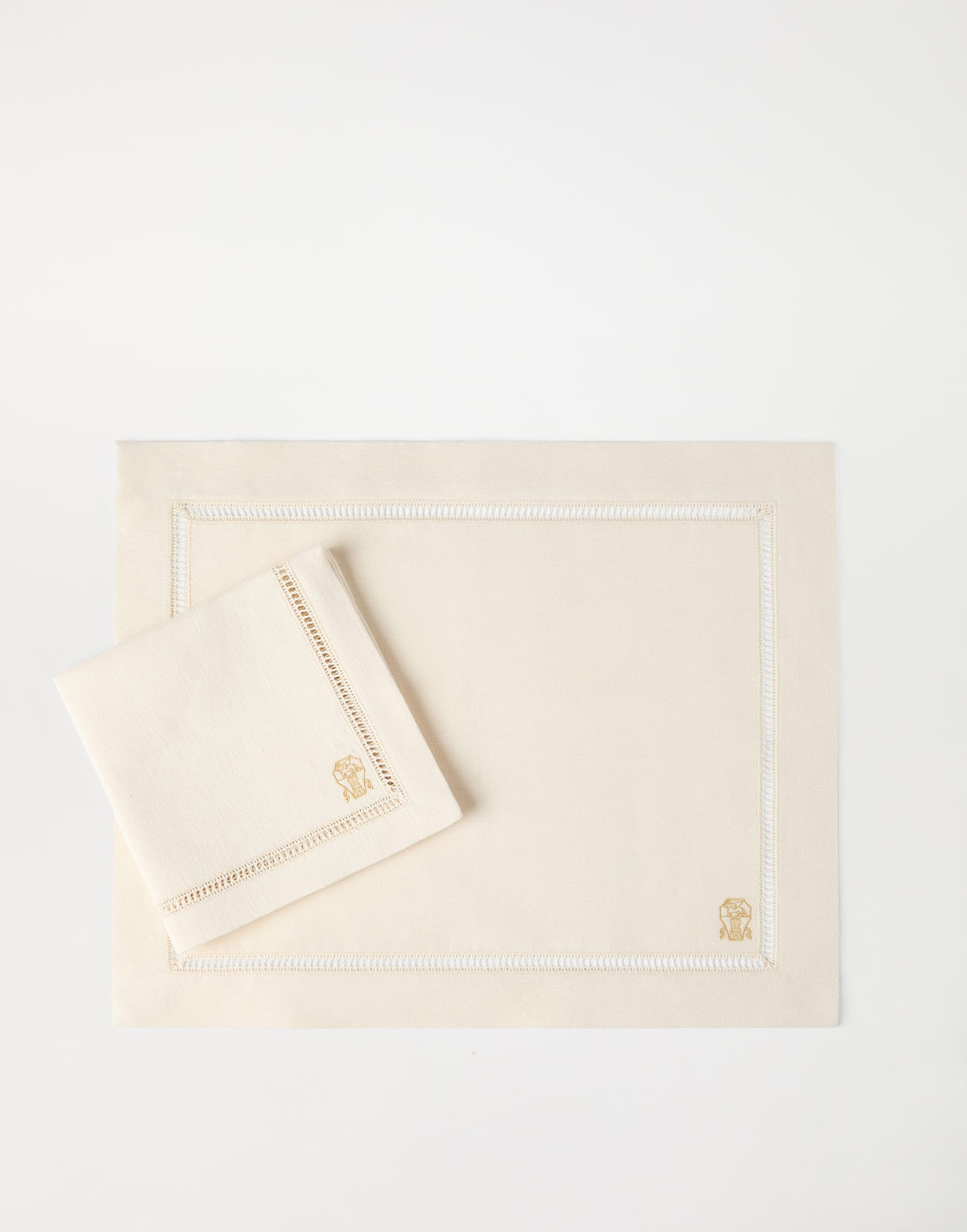 Place Mats - Front view - View Full Screen