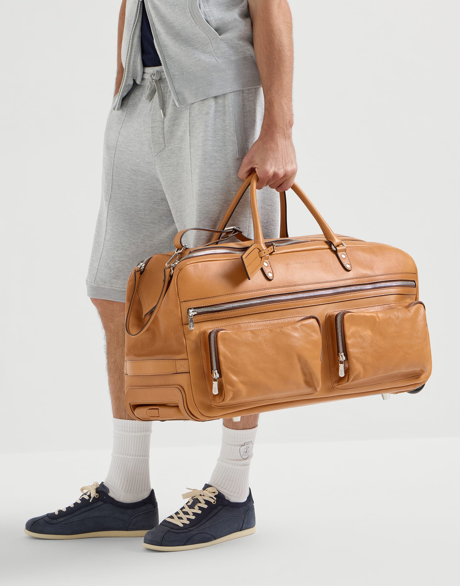 Travel Bag - Editorial view - View Full Screen