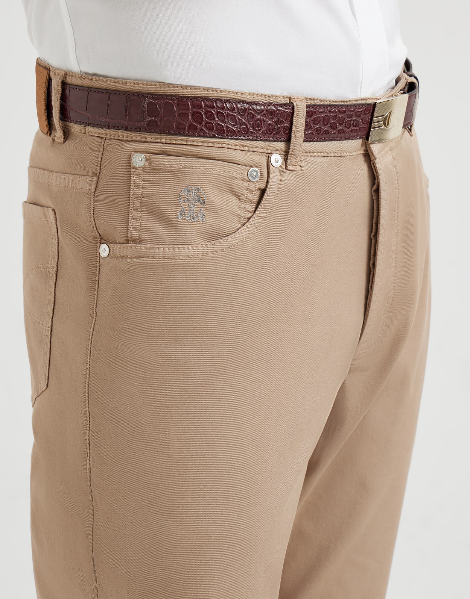 Flat front - Detail view - View Full Screen