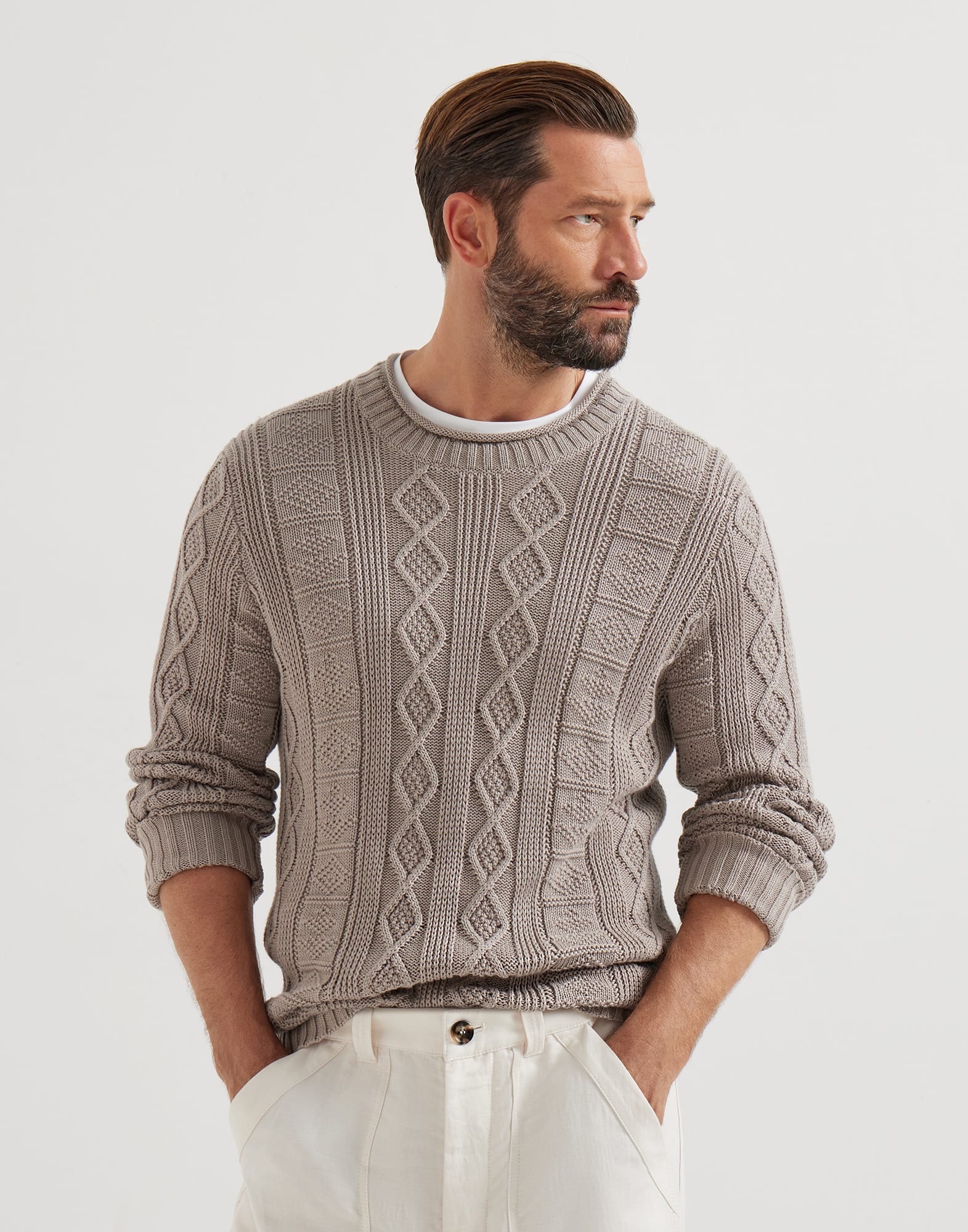 Crewneck - Editorial view - View Full Screen