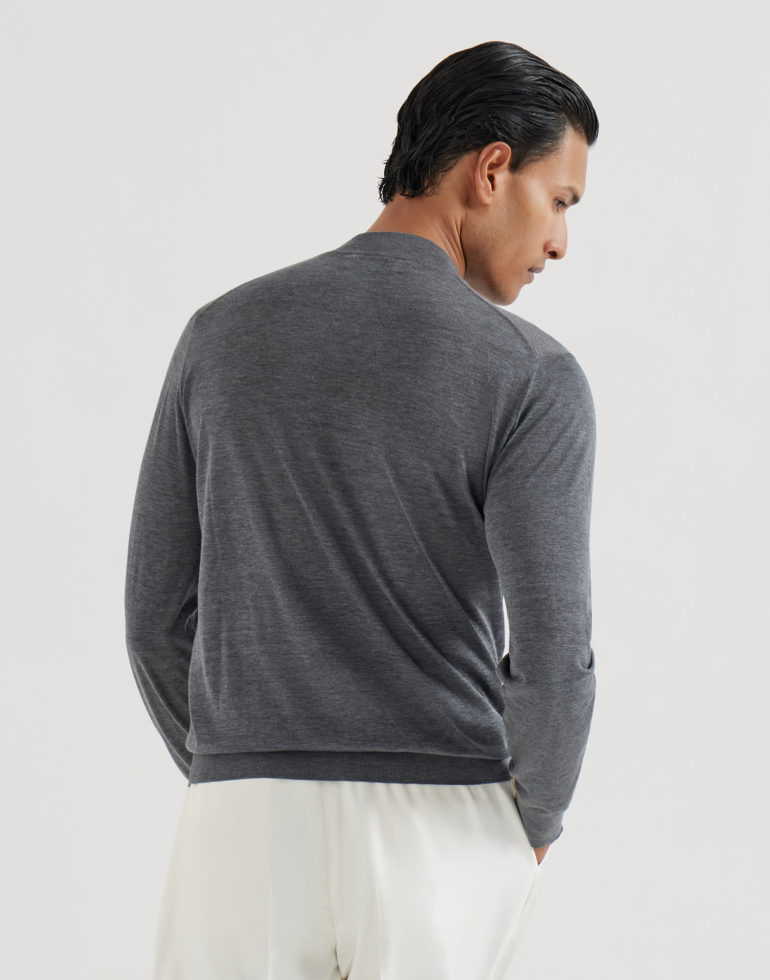 Turtleneck - Back view - View Full Screen