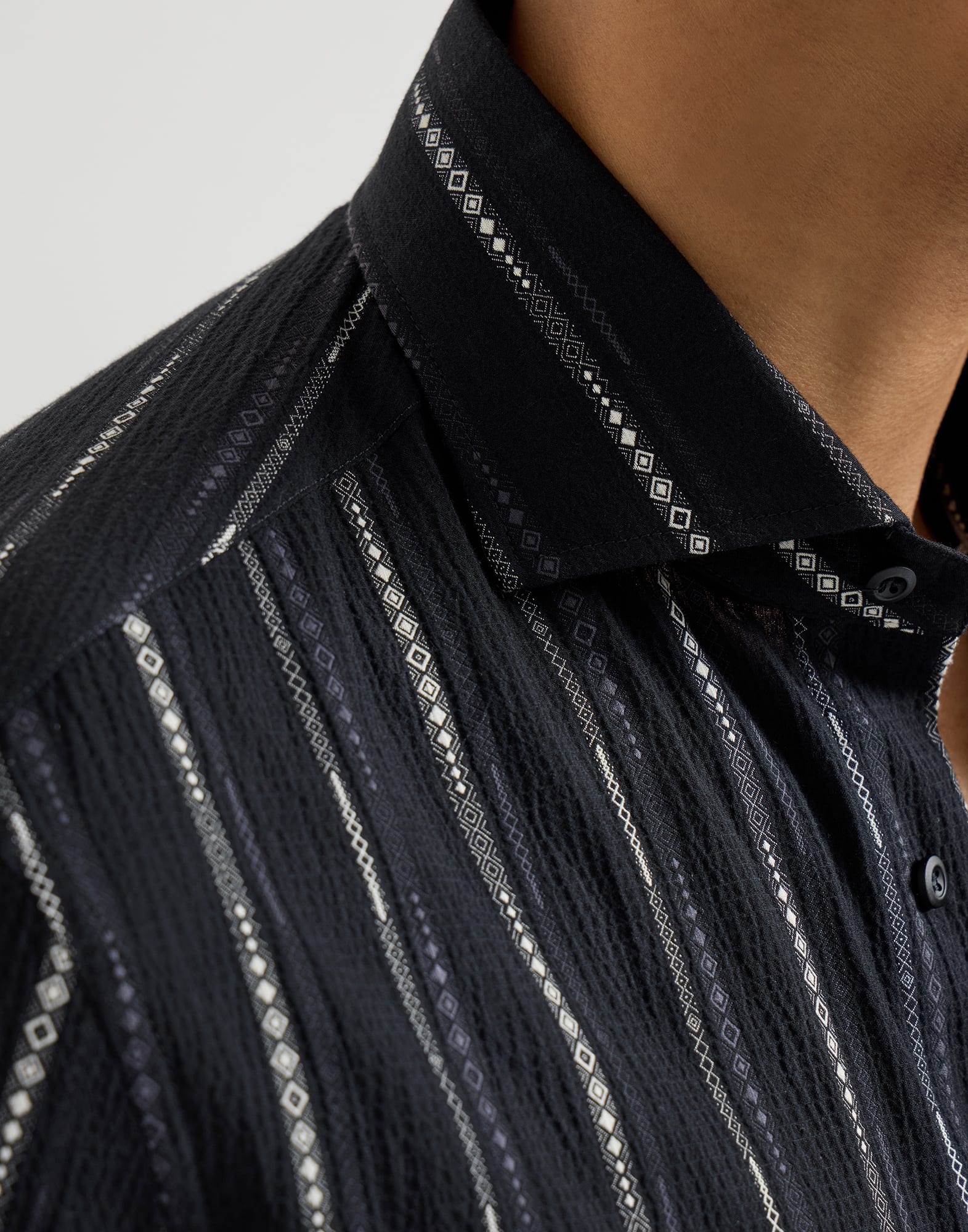 Easy - Detail view - View Full Screen