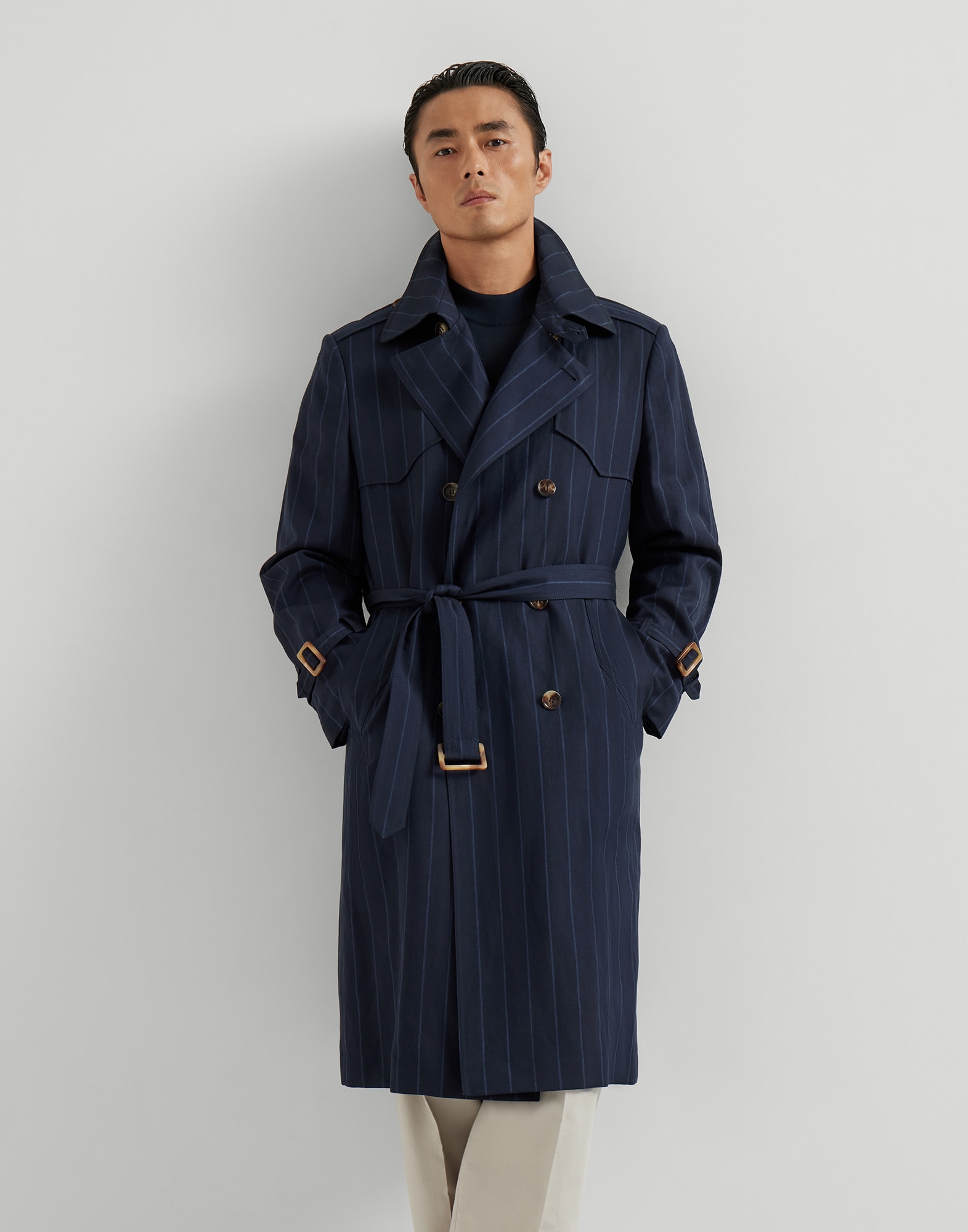 Верхняя одежда - Редакционная фотография - Посмотреть во весь экран