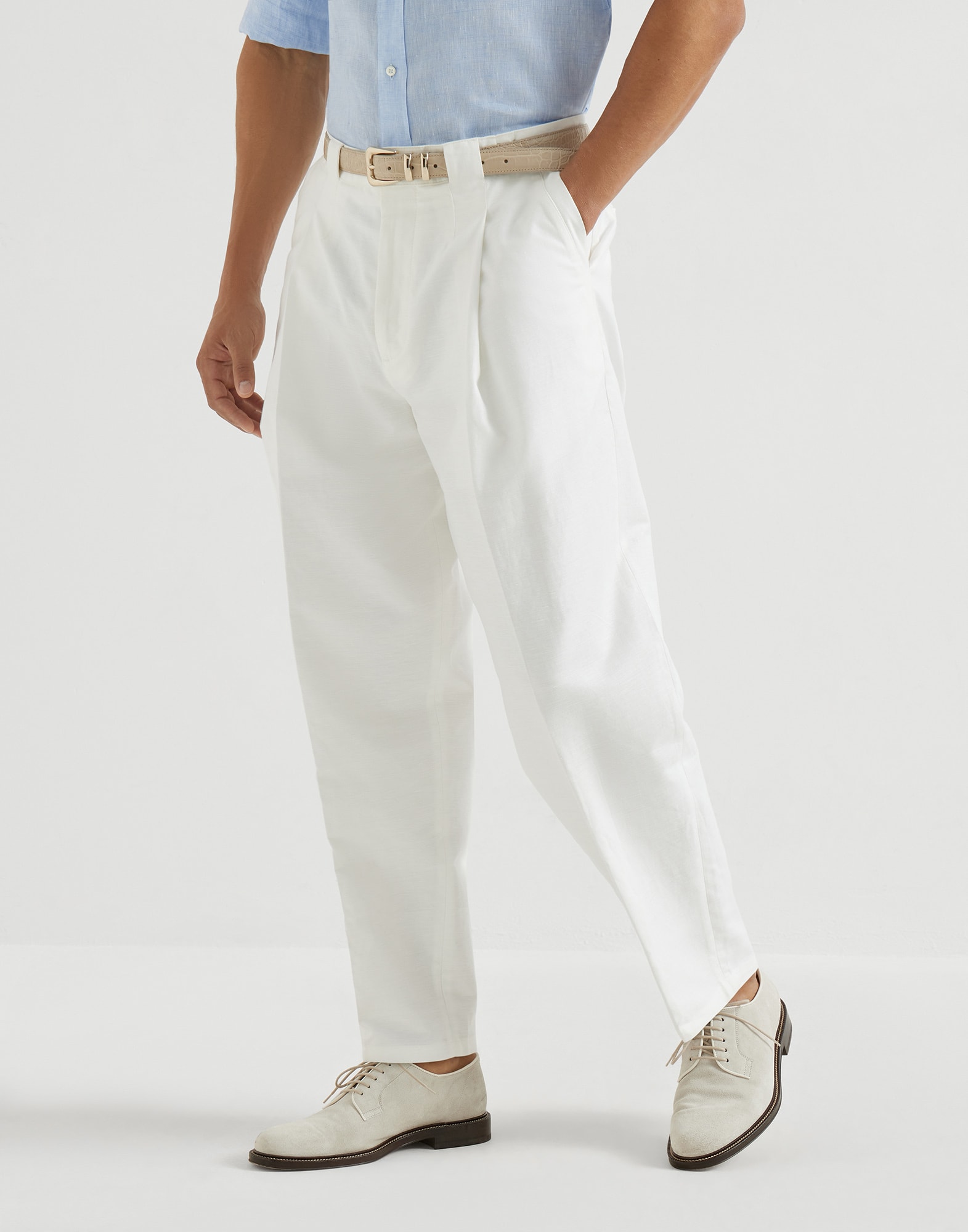 Pleated - Front view - View Full Screen