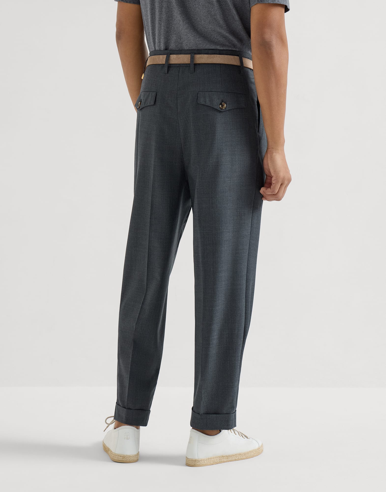 Pleated - Back view - View Full Screen