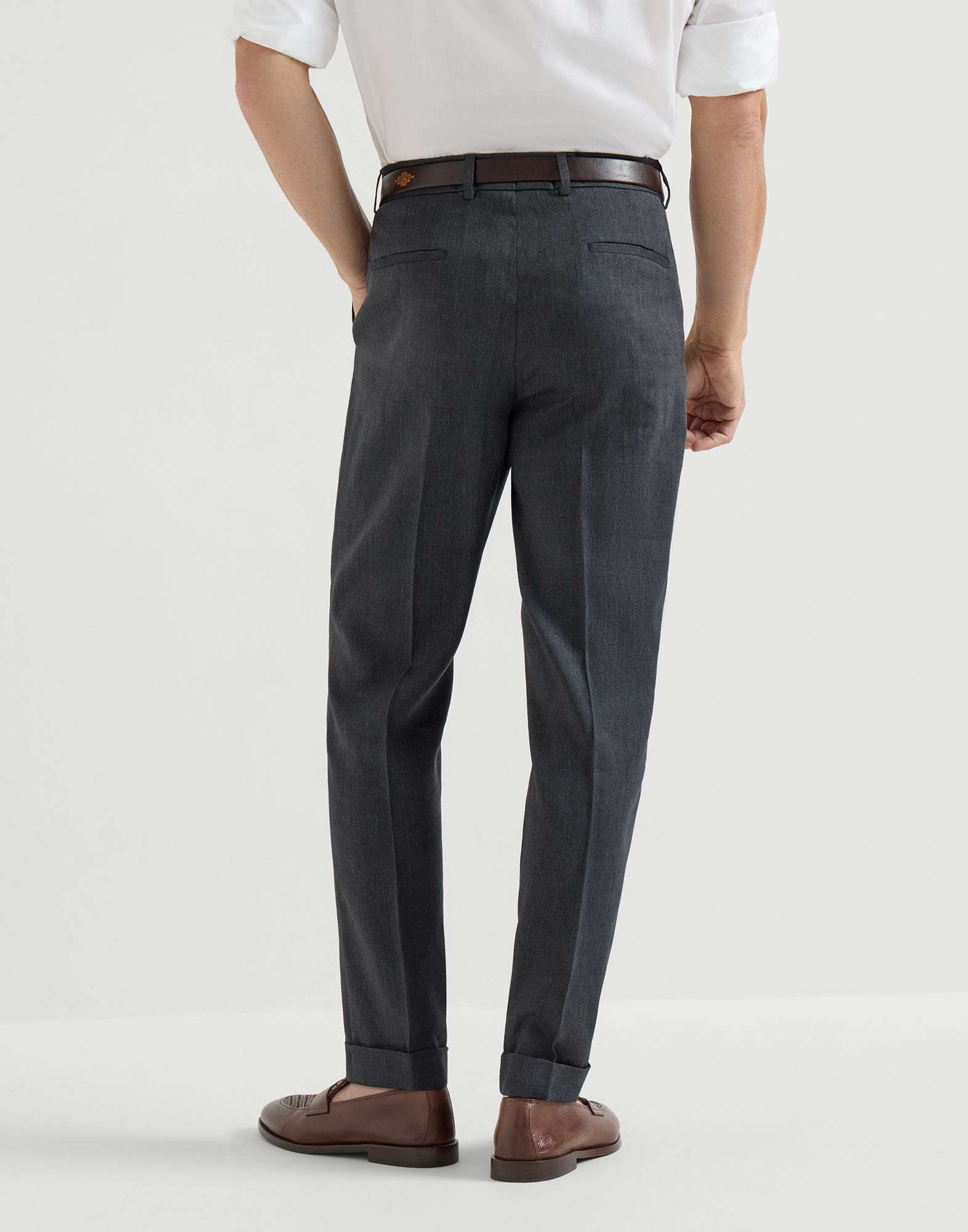 Pleated - Back view - View Full Screen