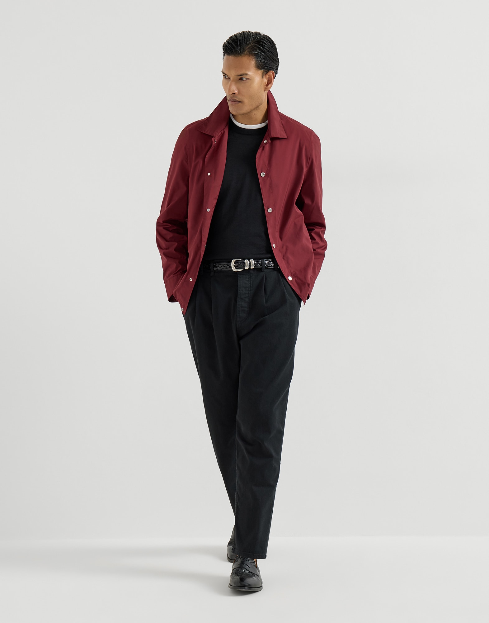 Crewneck - Full look - View Full Screen