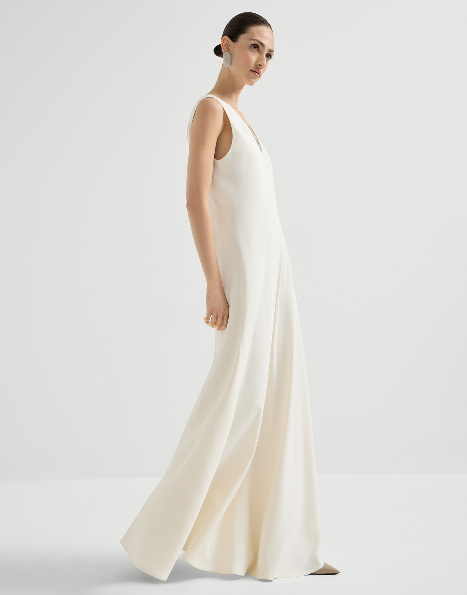 Dress - Editorial view - View Full Screen