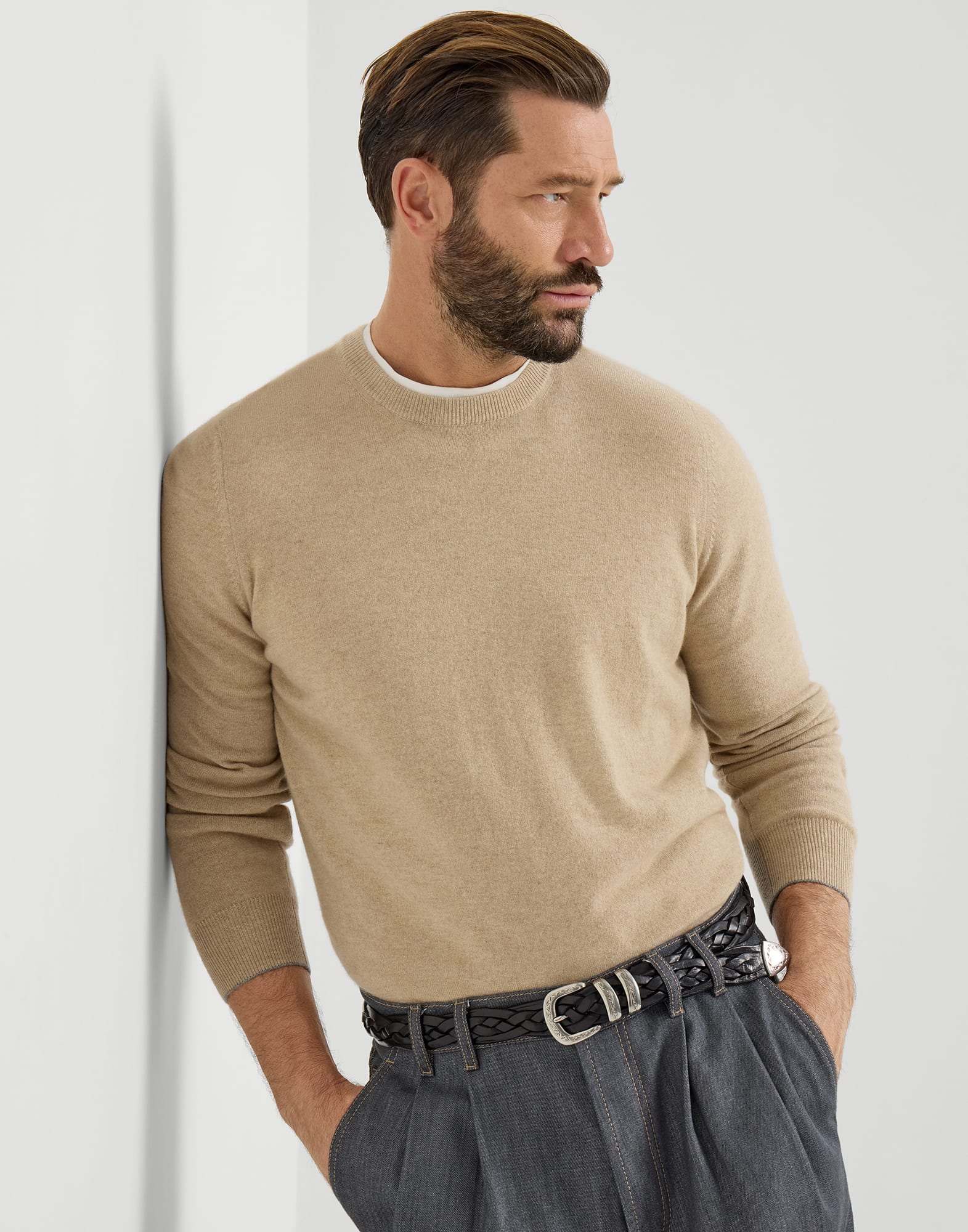 Crewneck - Editorial view - View Full Screen