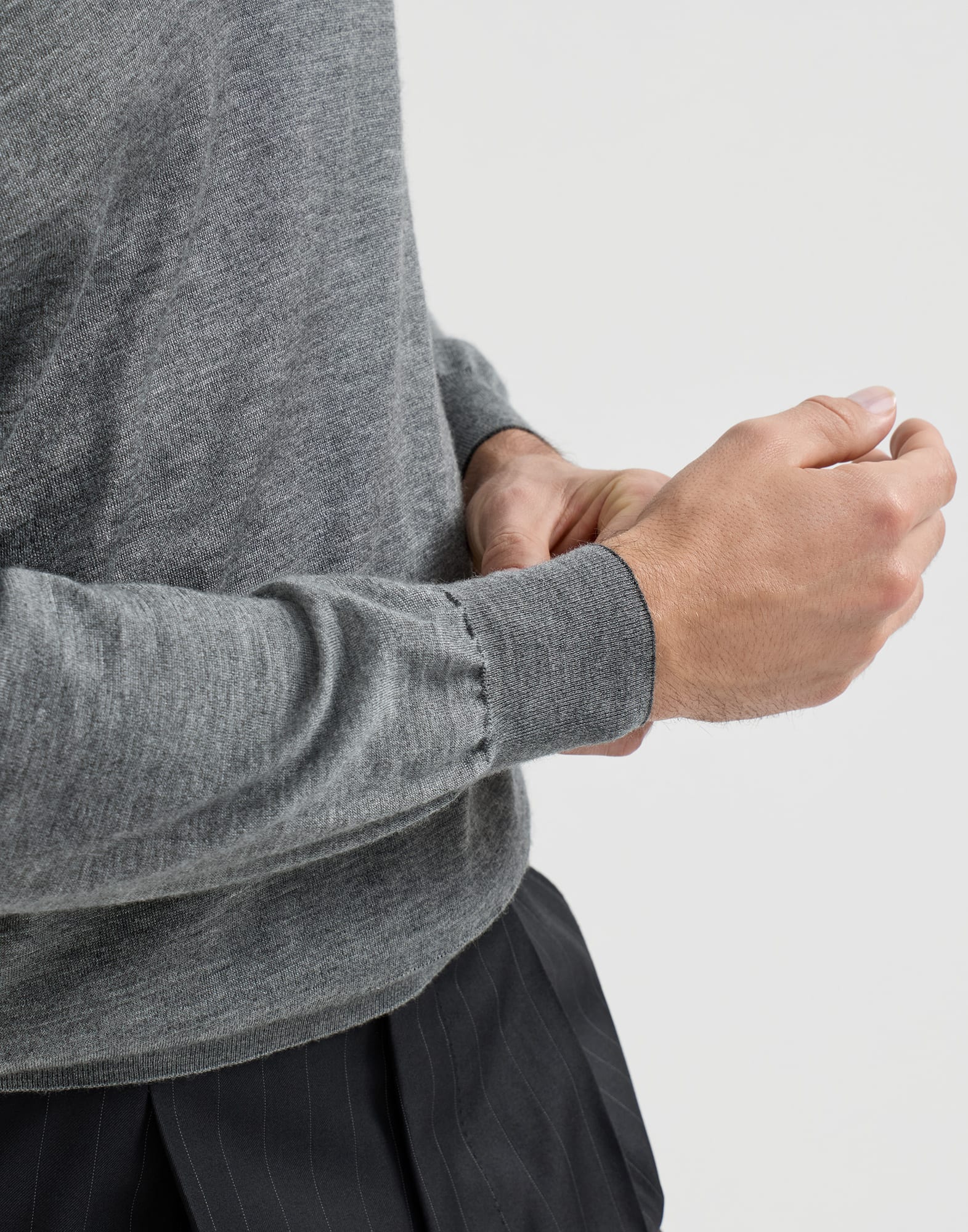 V-neck - Detail view - View Full Screen