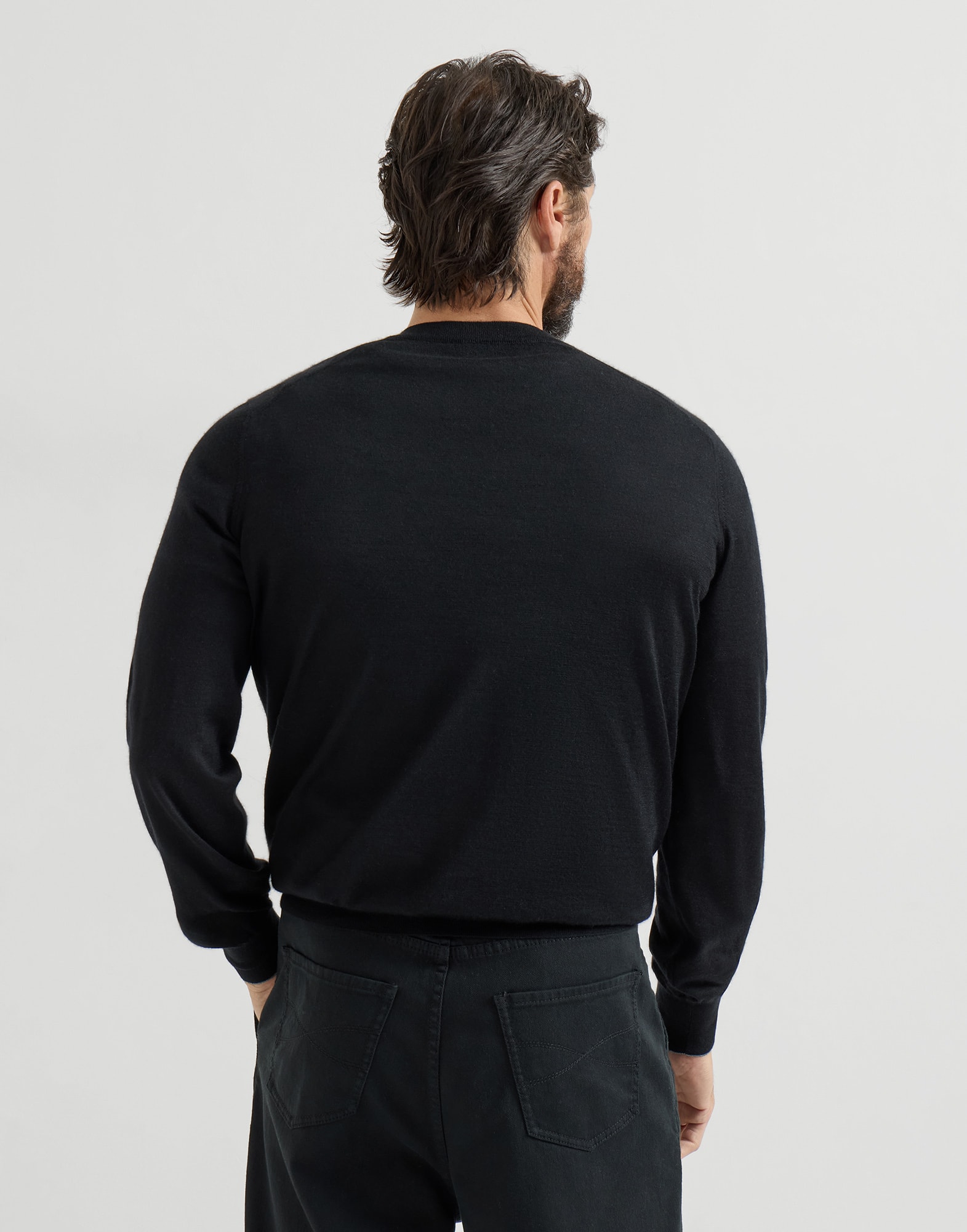 V-neck - Back view - View Full Screen