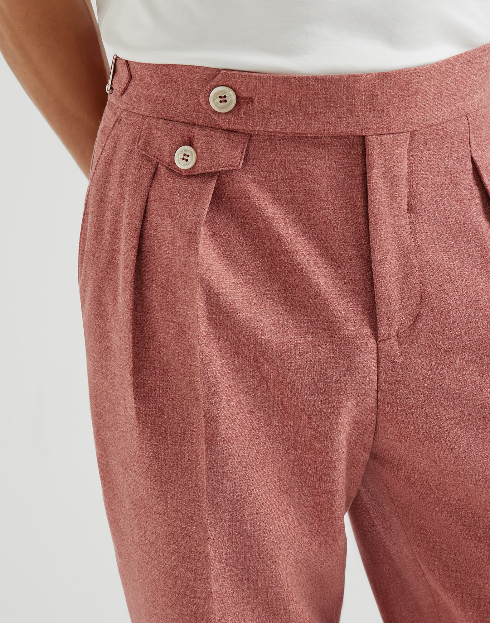 Pleated - Detail view - View Full Screen