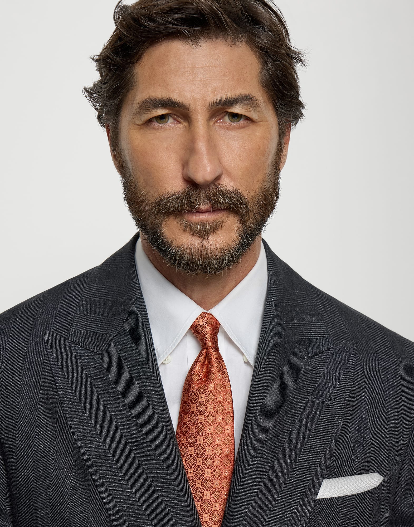 Tie - Editorial view - View Full Screen