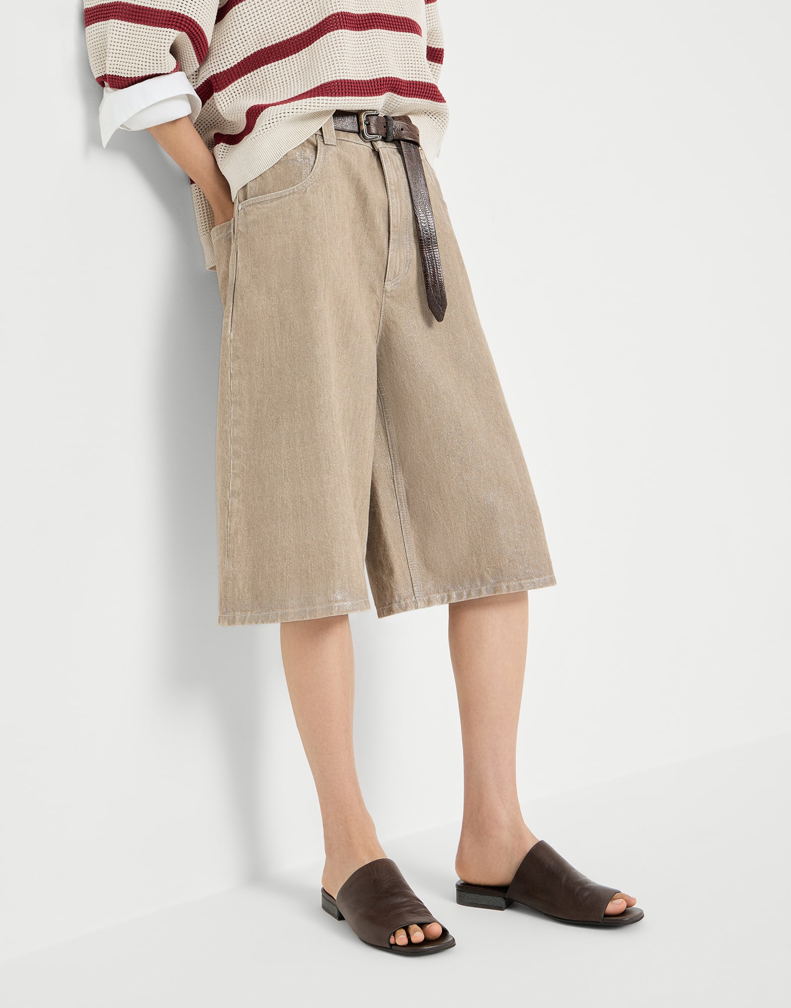 Bermuda & Shorts - Editorial view - View Full Screen