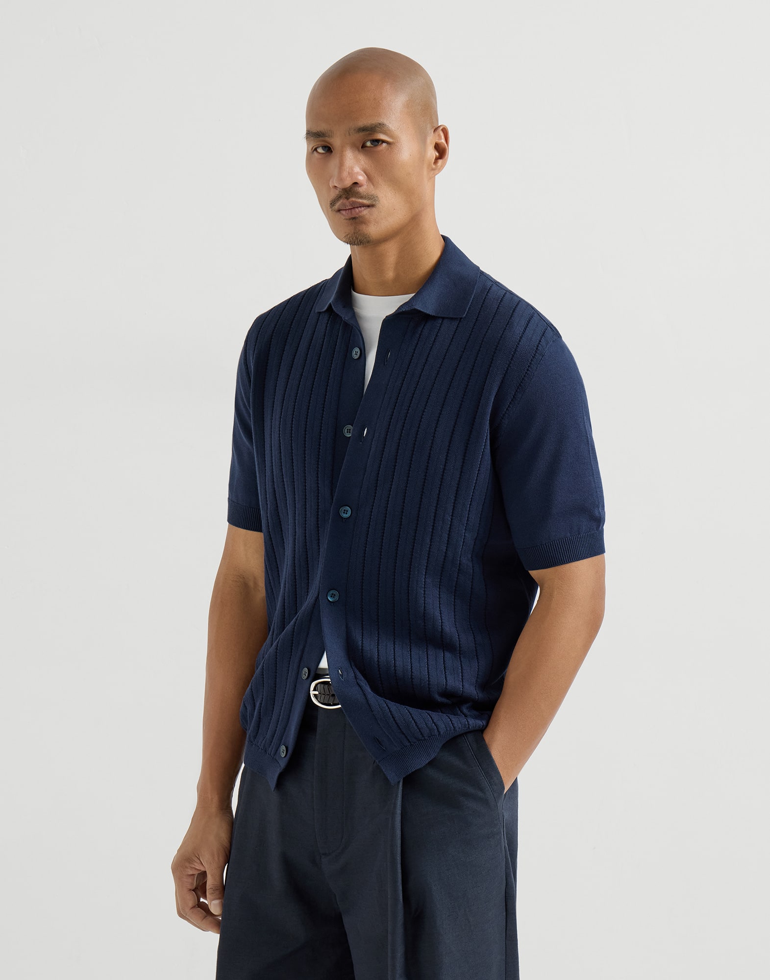 メンズ 向け ネイビーブルー ニット シャツ | Brunello Cucinelli メンズ 向け ネイビーブルー ニット シャツ | Brunello Cucinelli