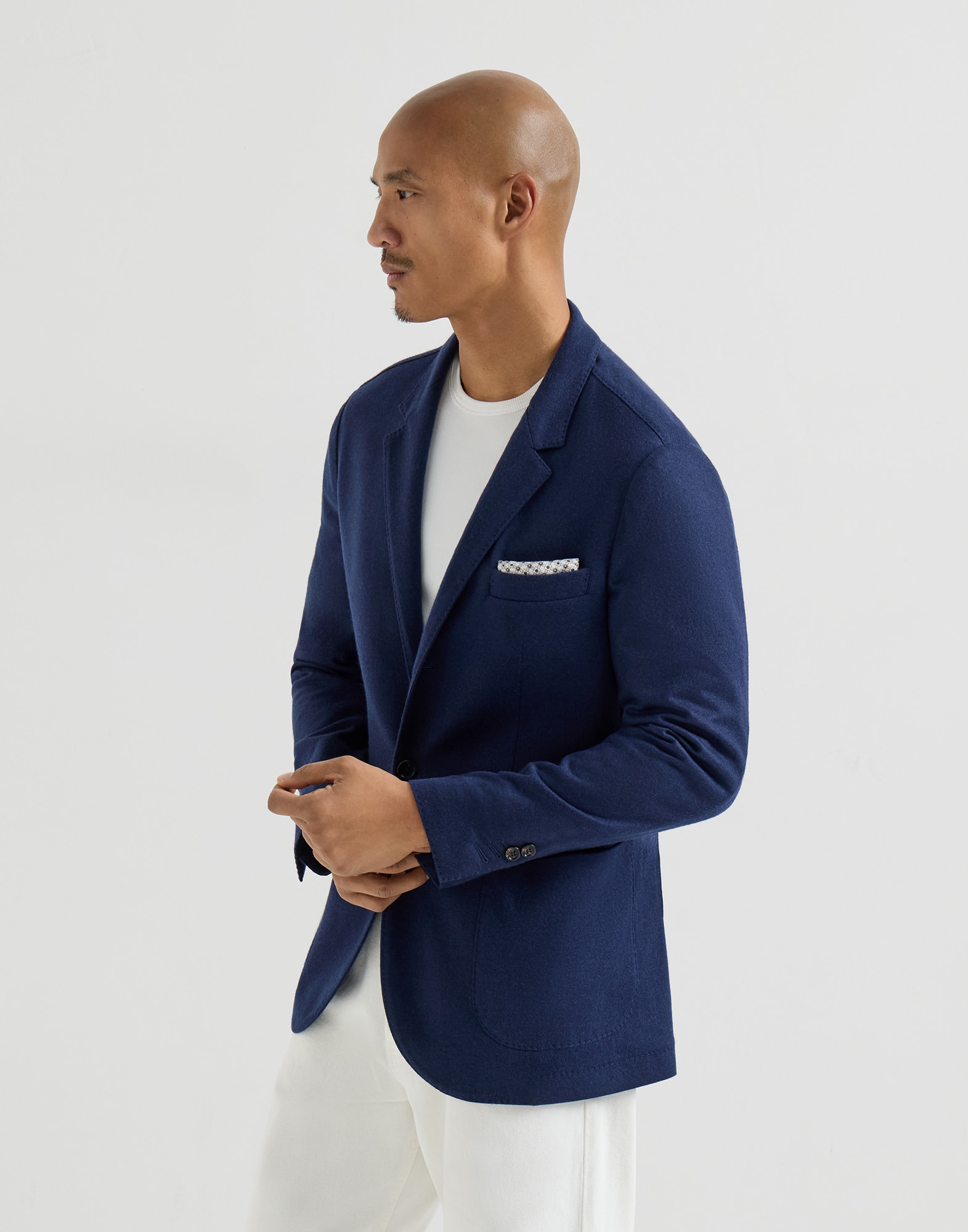 Single Breasted Blazer - Front view - View Full Screen