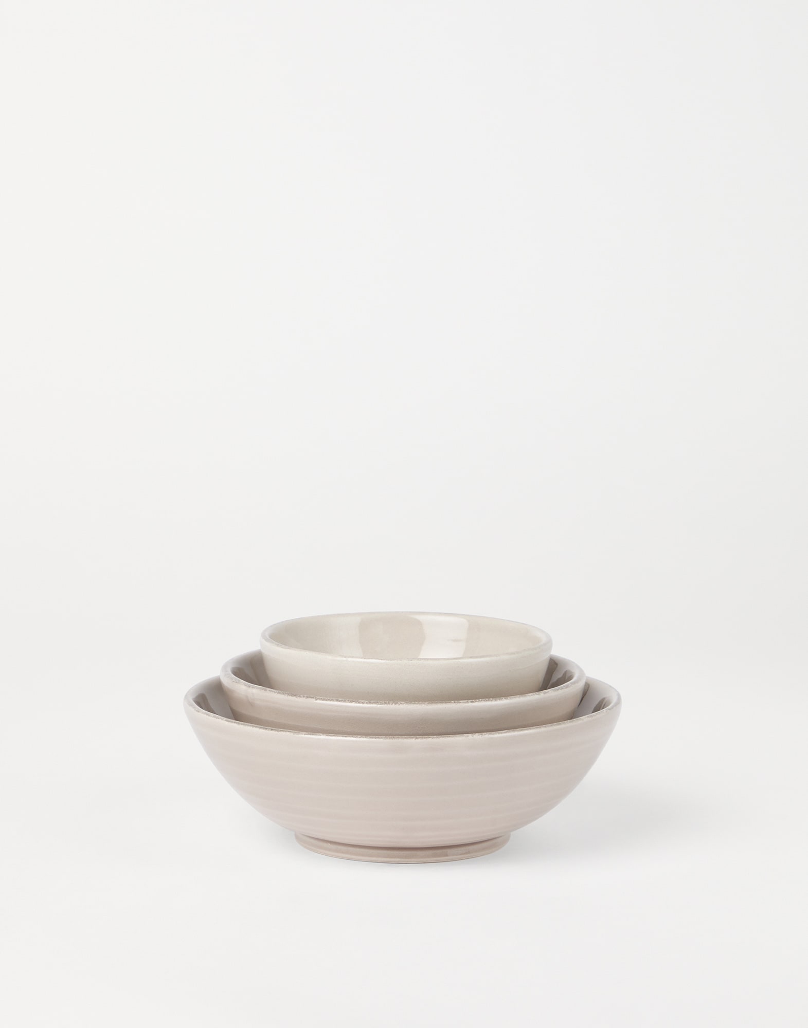 Dinnerware - Front view - View Full Screen