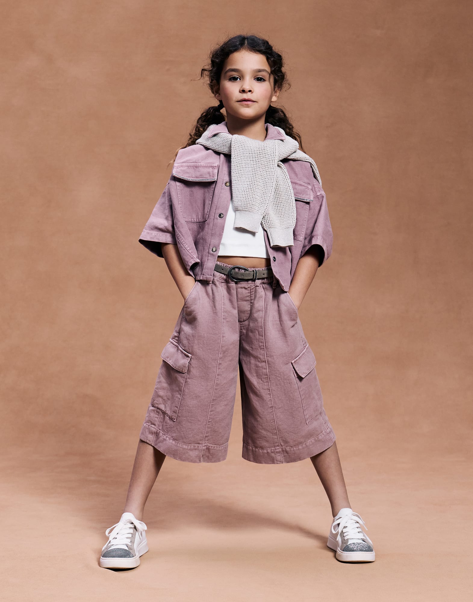 261FOUTFITEXTRA25 image number 0